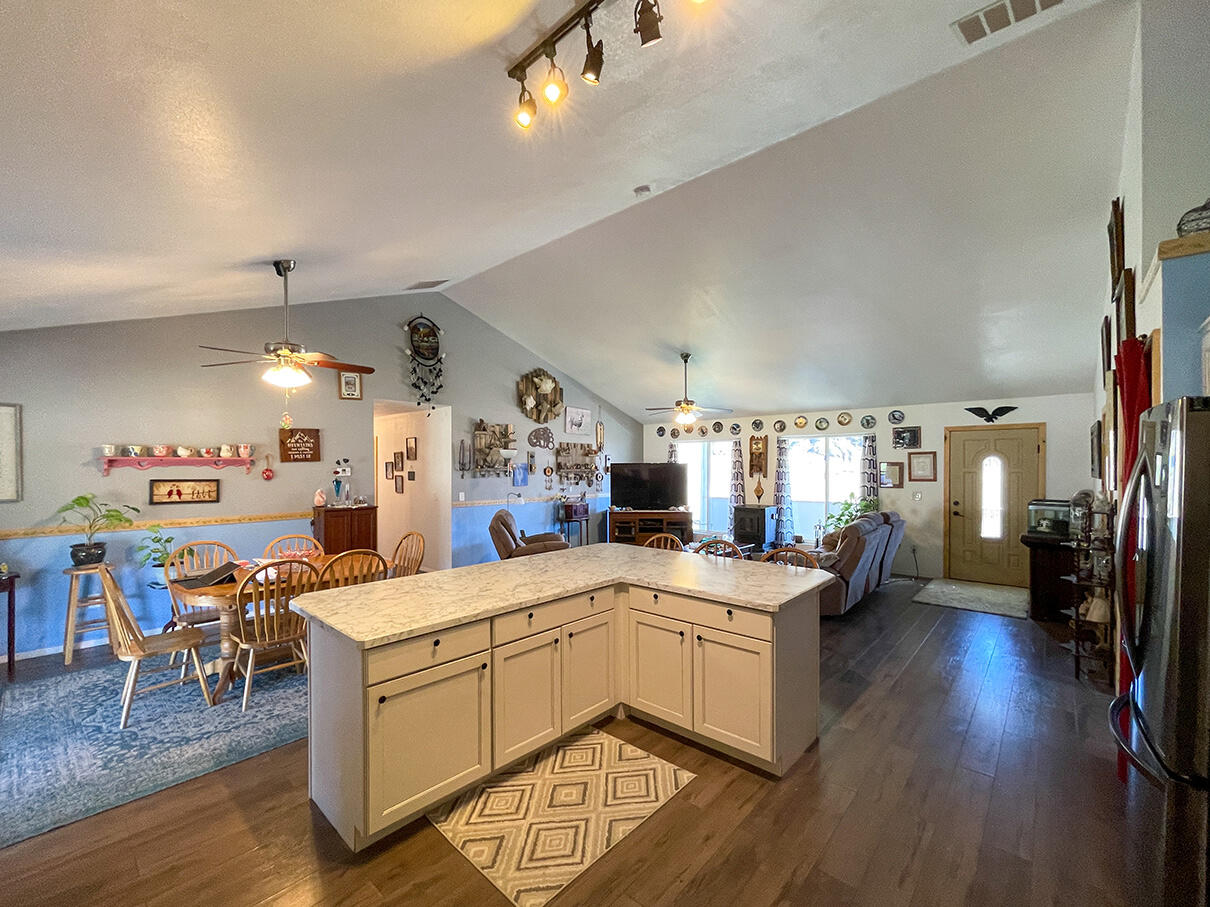 14 Eagle Rock Circle