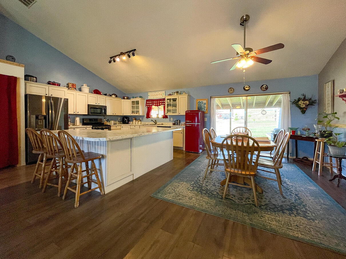 14 Eagle Rock Circle