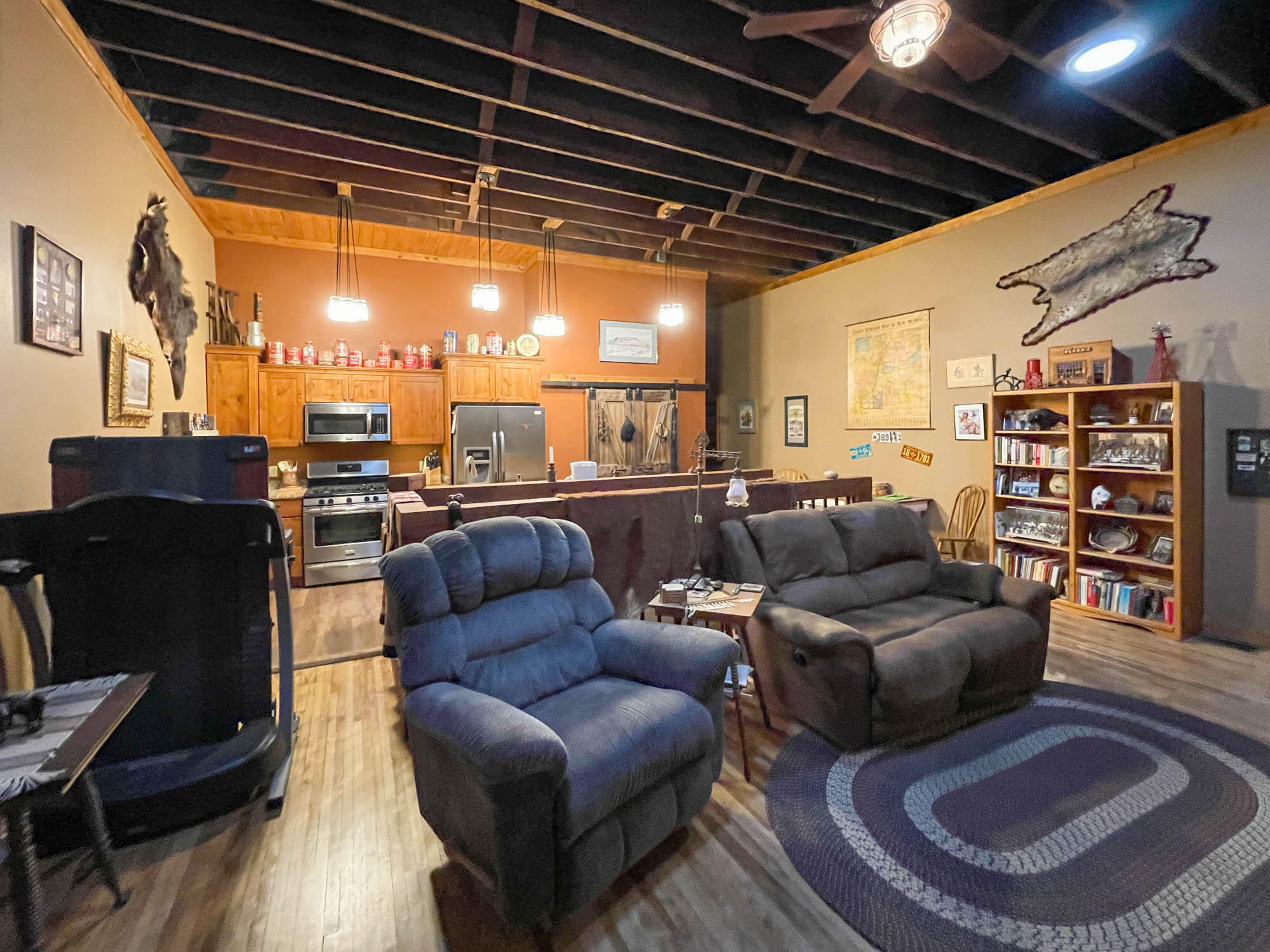 1512 Front Street