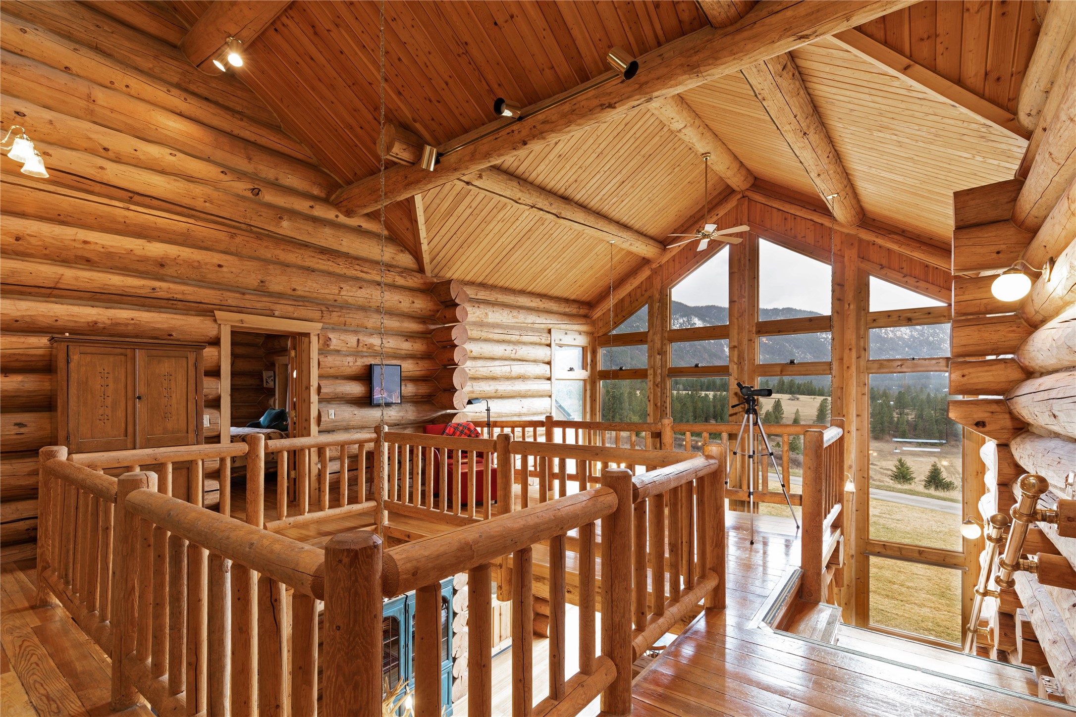 1484 Sawmill Gulch Road