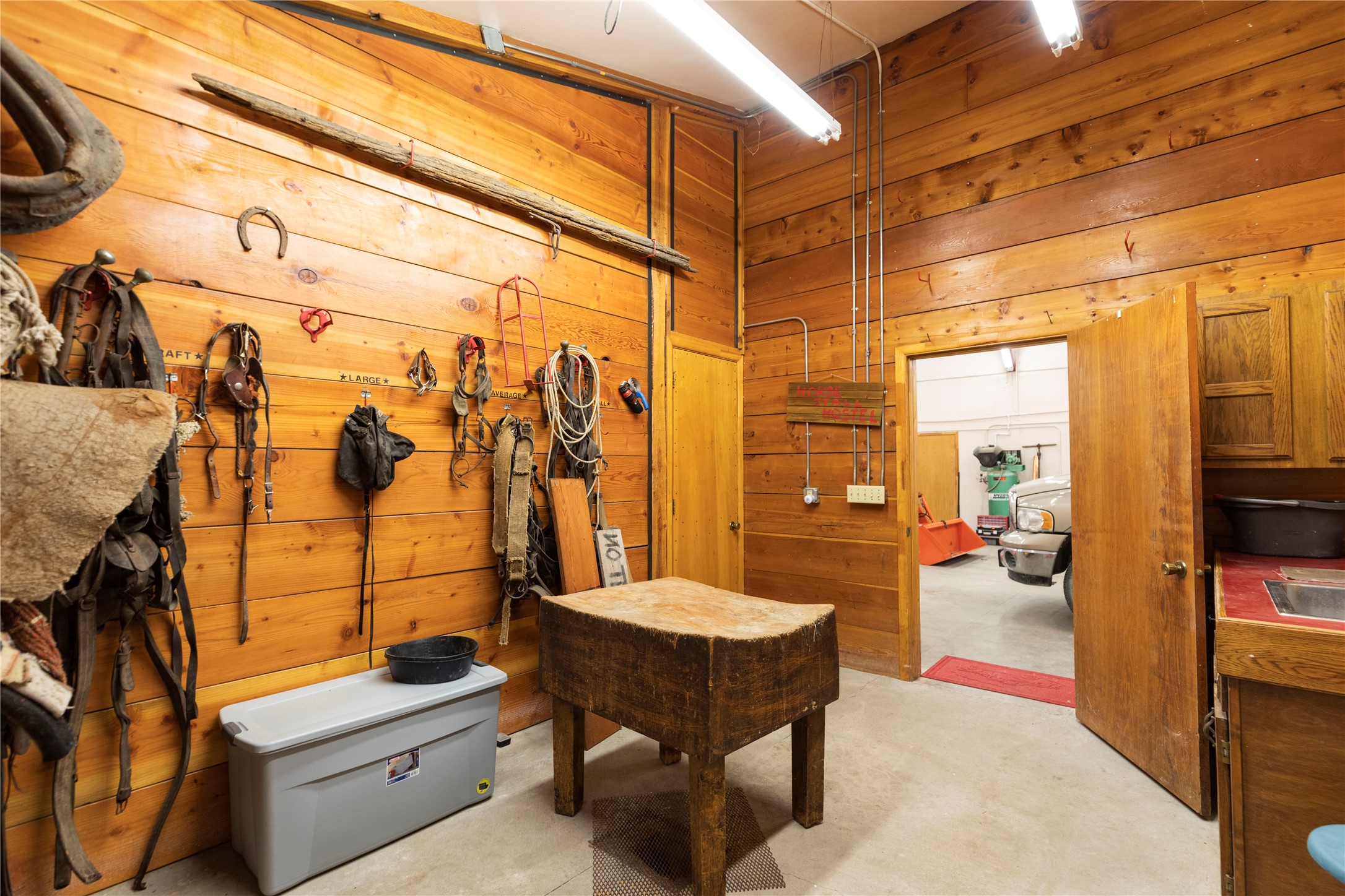 1484 Sawmill Gulch Road