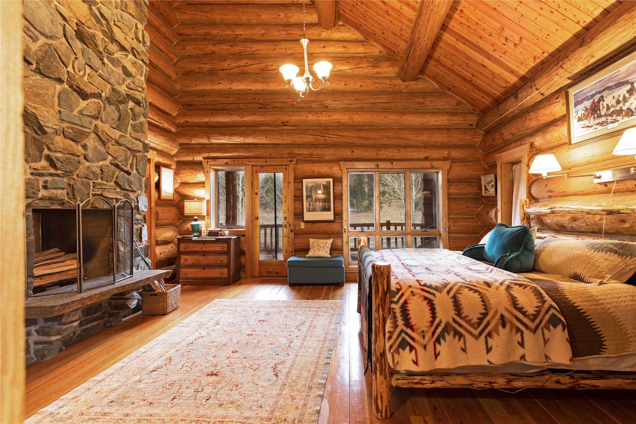 1484 Sawmill Gulch Road