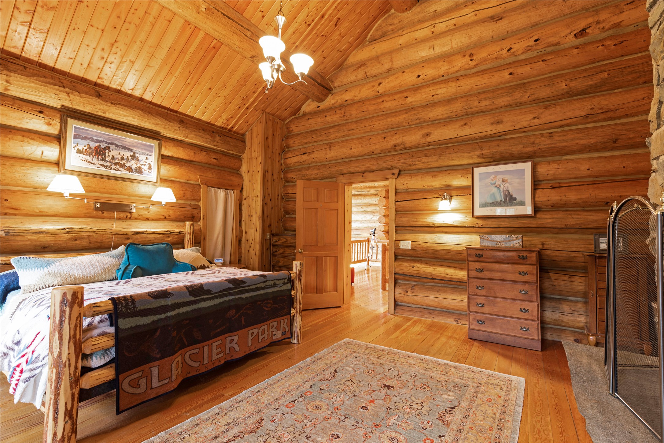 1484 Sawmill Gulch Road