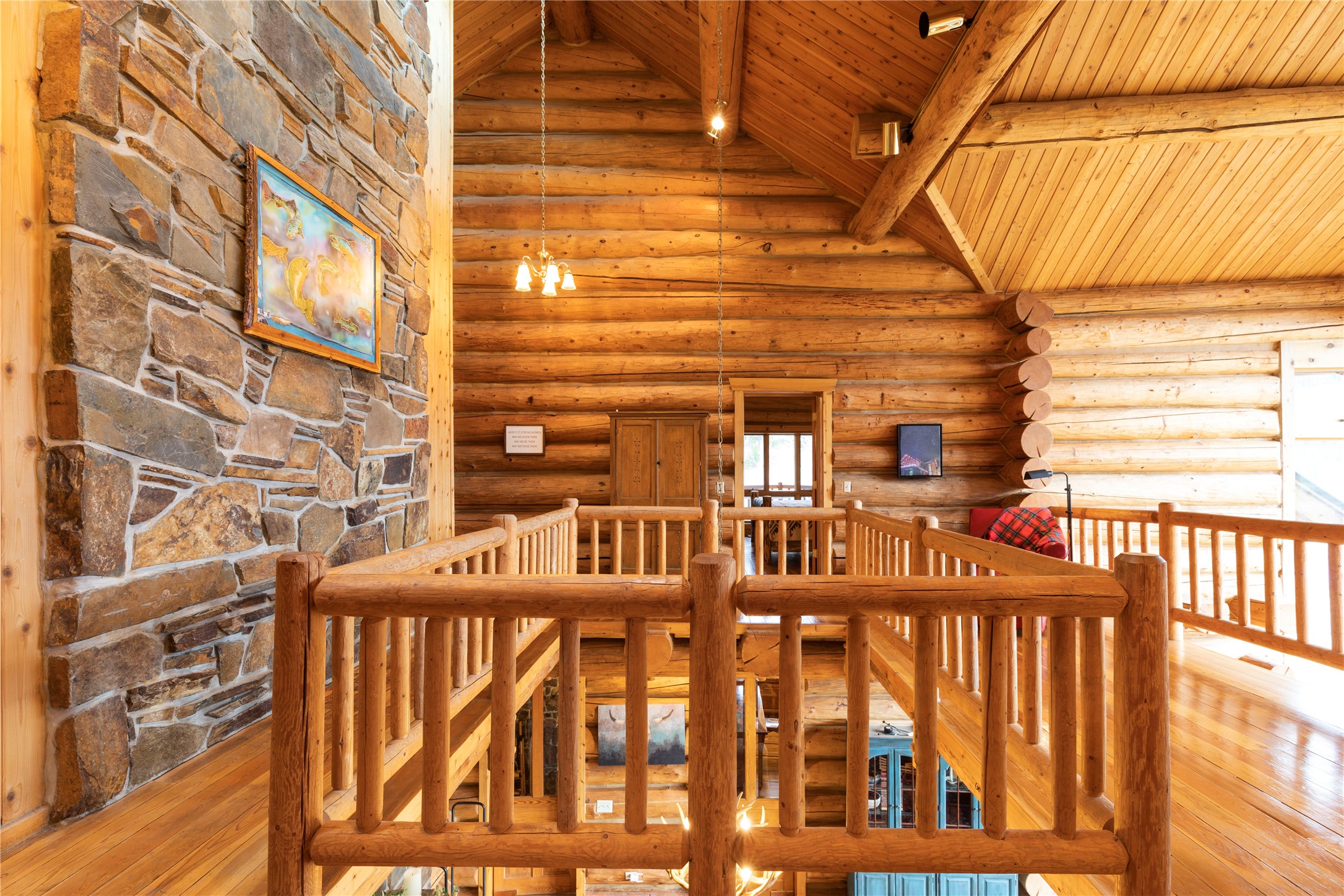 1484 Sawmill Gulch Road