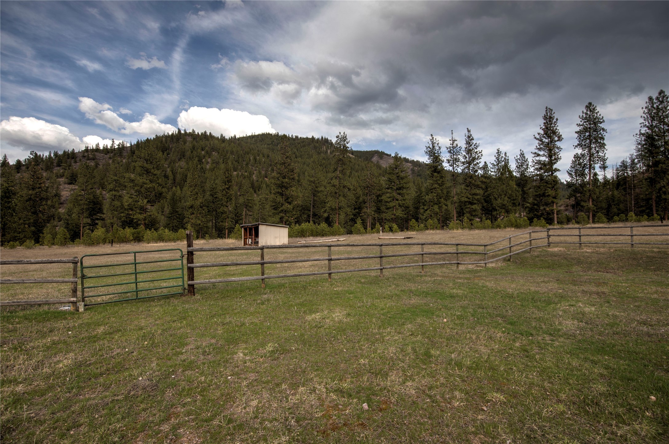 1484 Sawmill Gulch Road