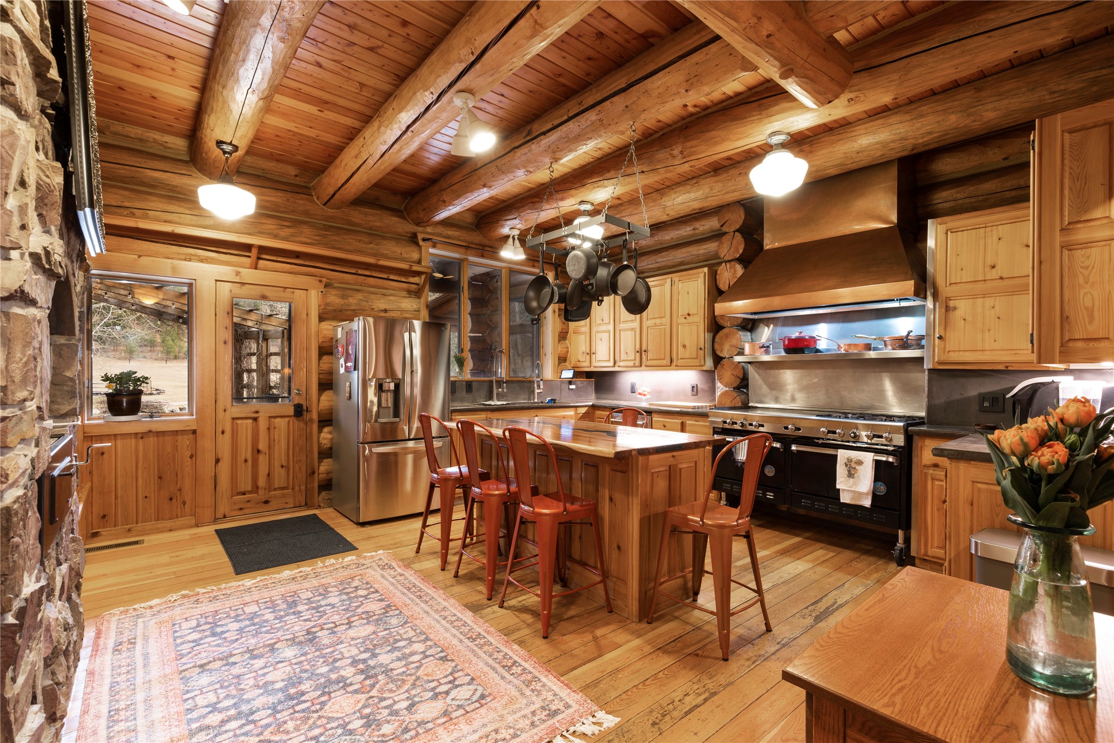 1484 Sawmill Gulch Road