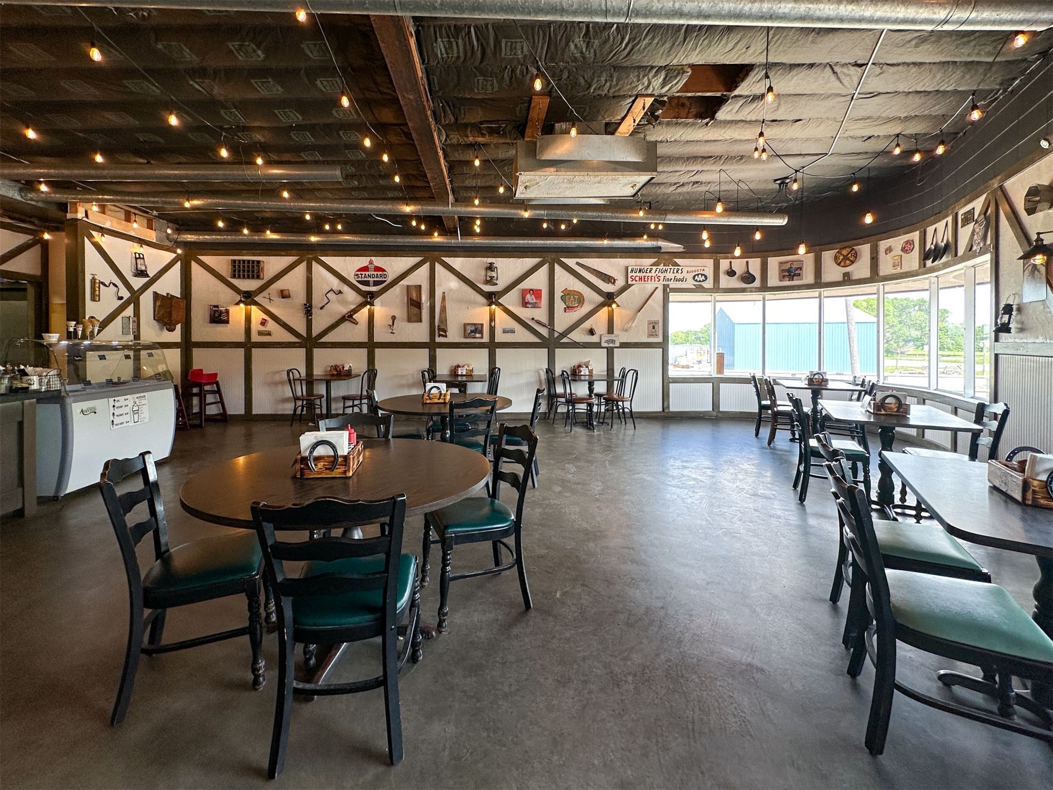 956 N Us Highway 287