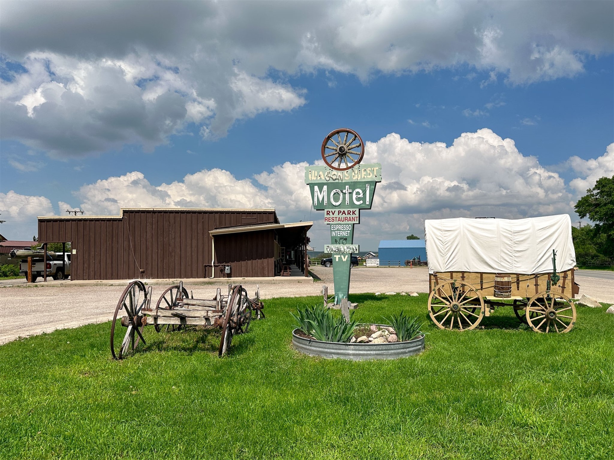 956 N Us Highway 287
