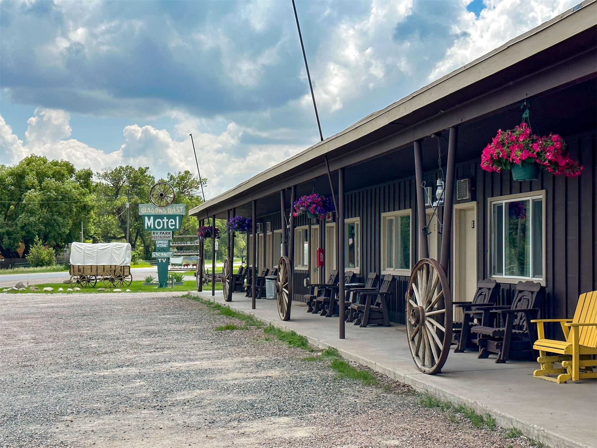 956 N Us Highway 287