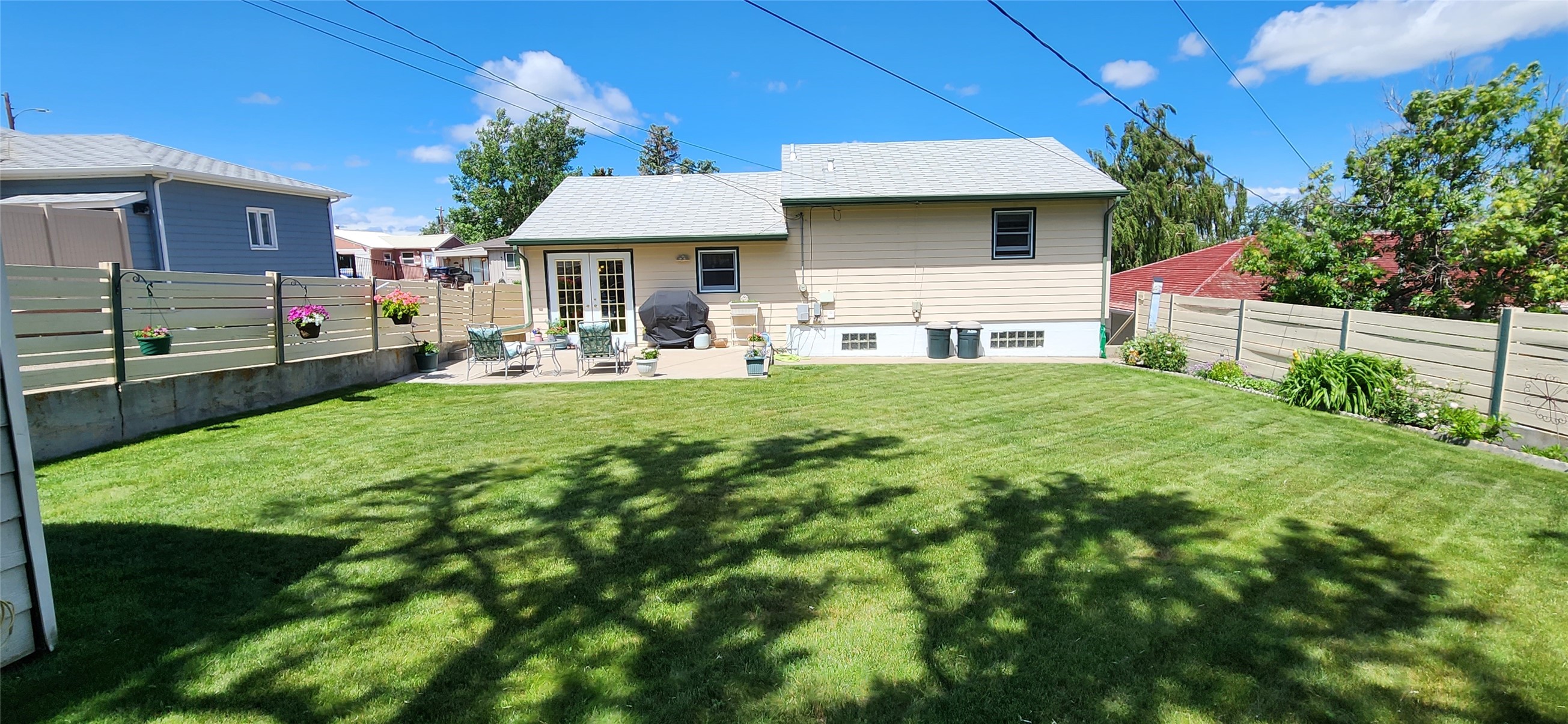109 9th Avenue SE