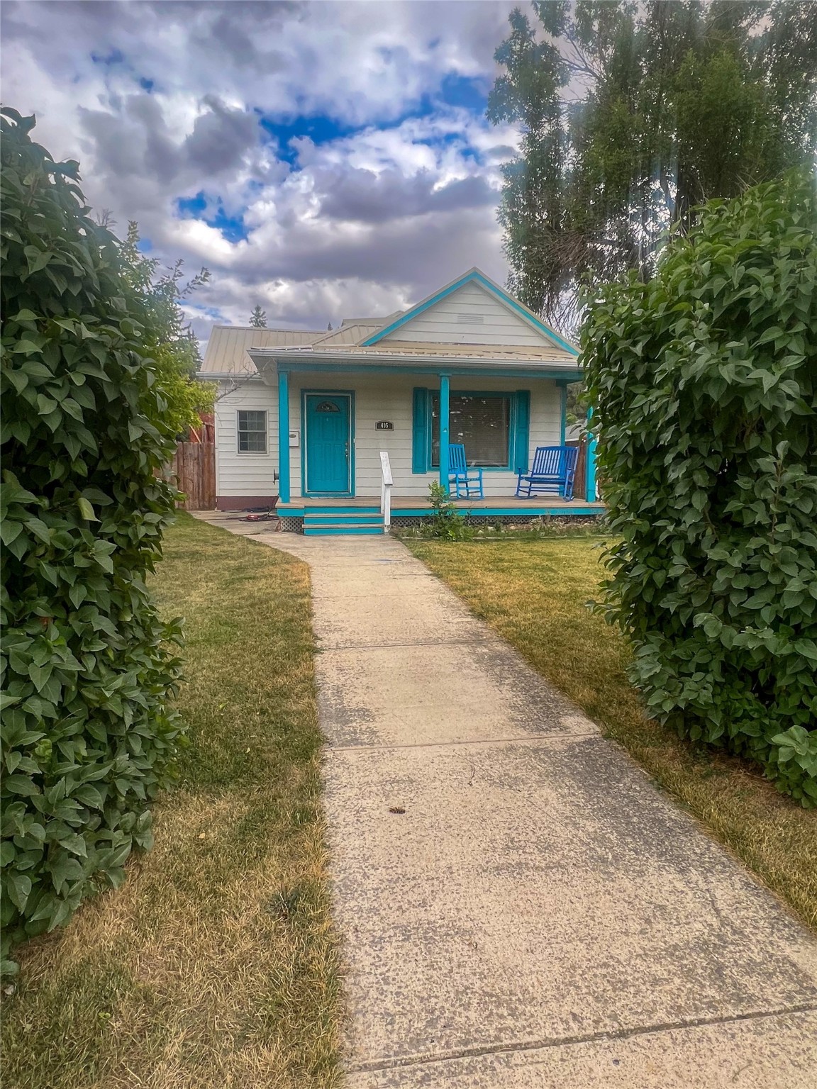405 S Michigan Street