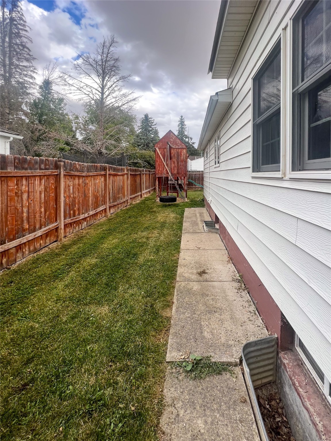 405 S Michigan Street