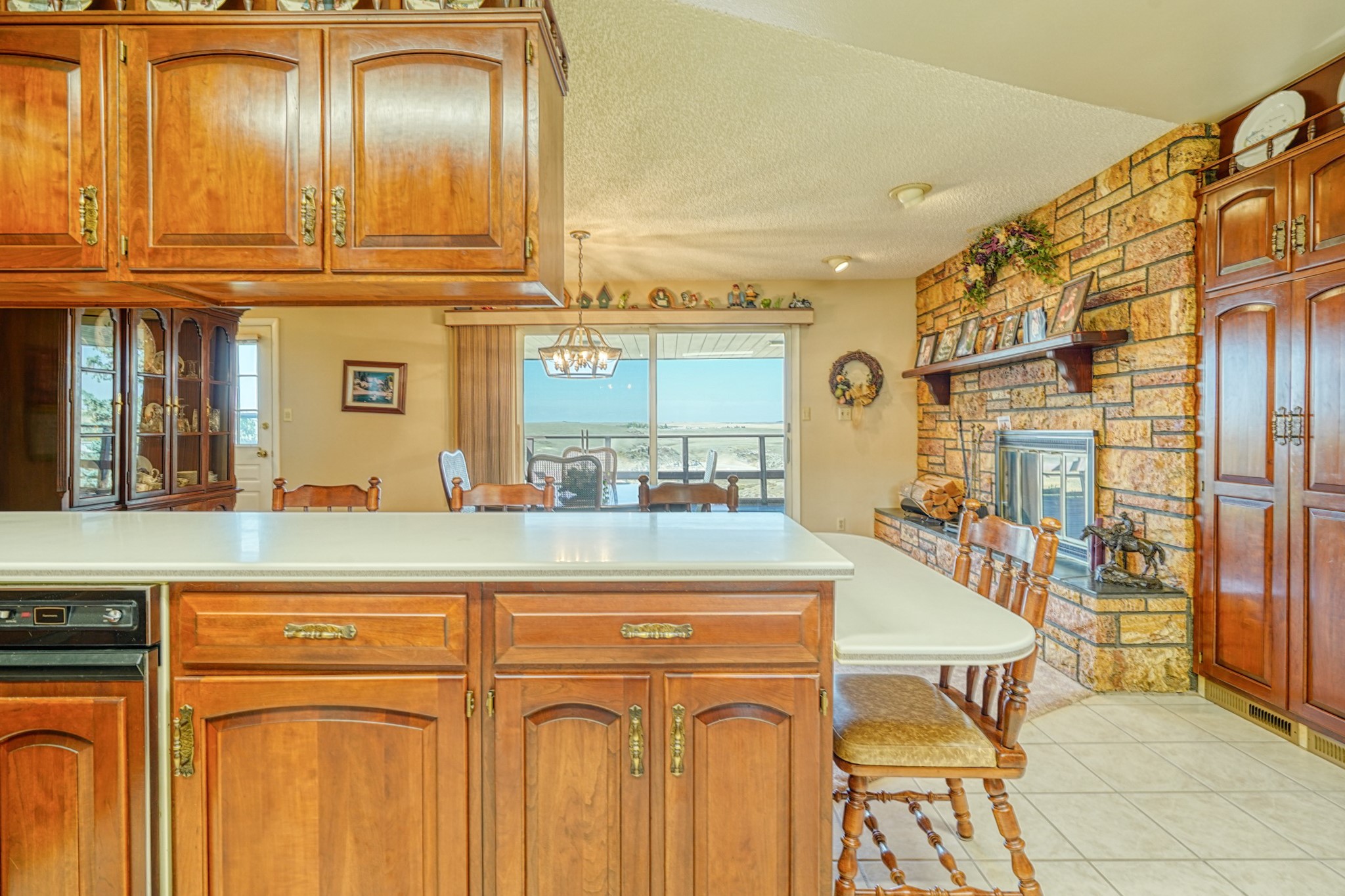 420 Mountain View Boulevard