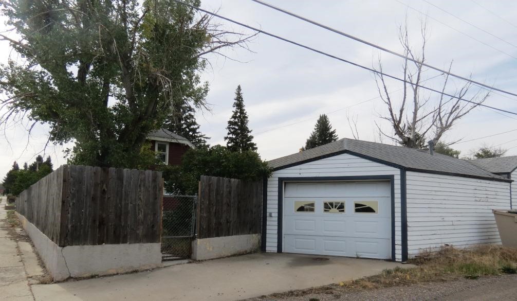 102 2nd Avenue SE