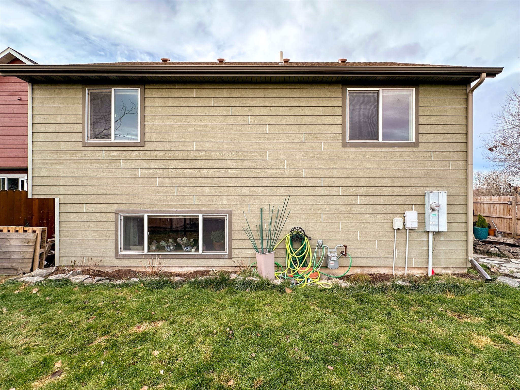 1195 N River Rock Drive