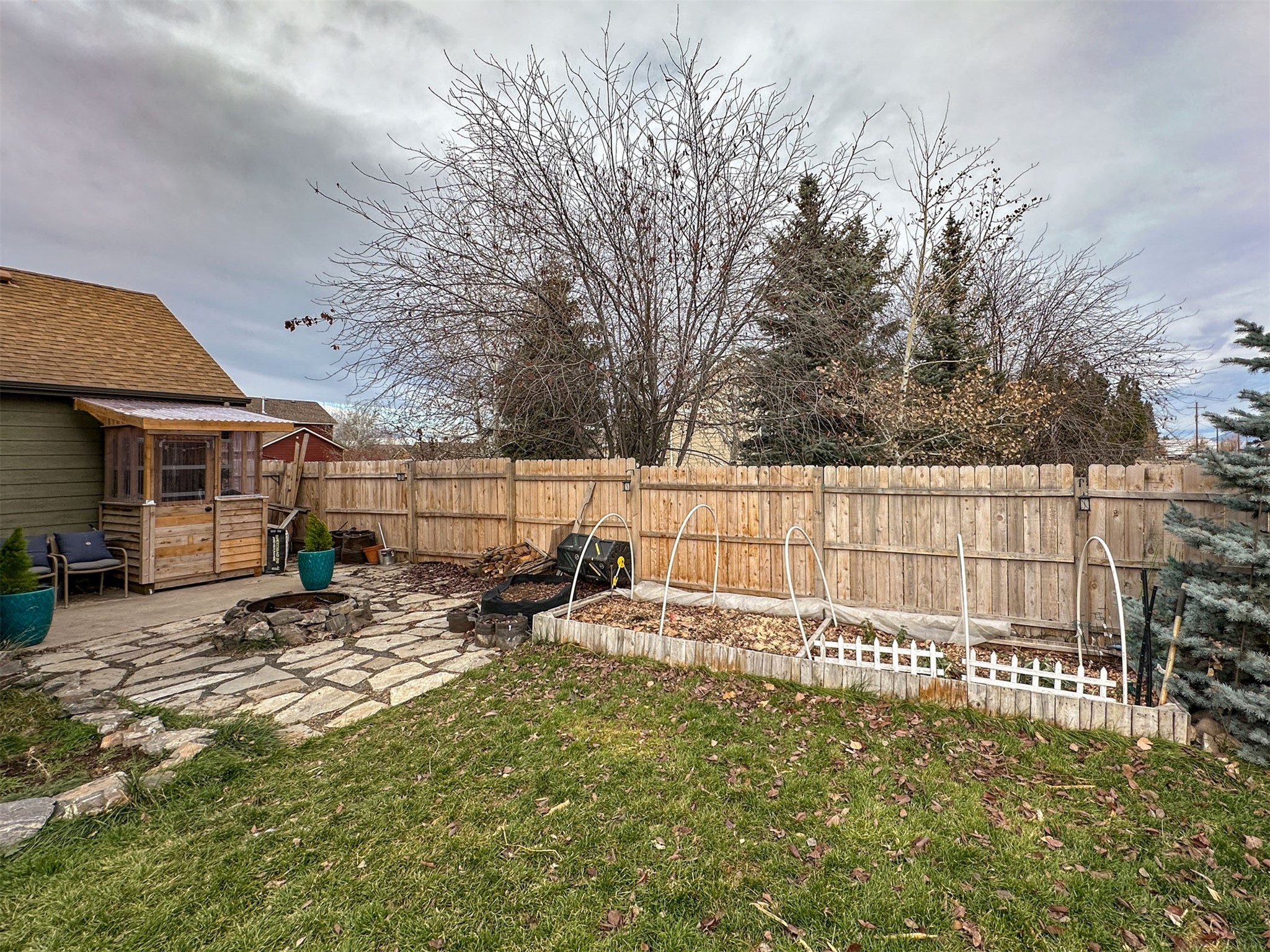 1195 N River Rock Drive