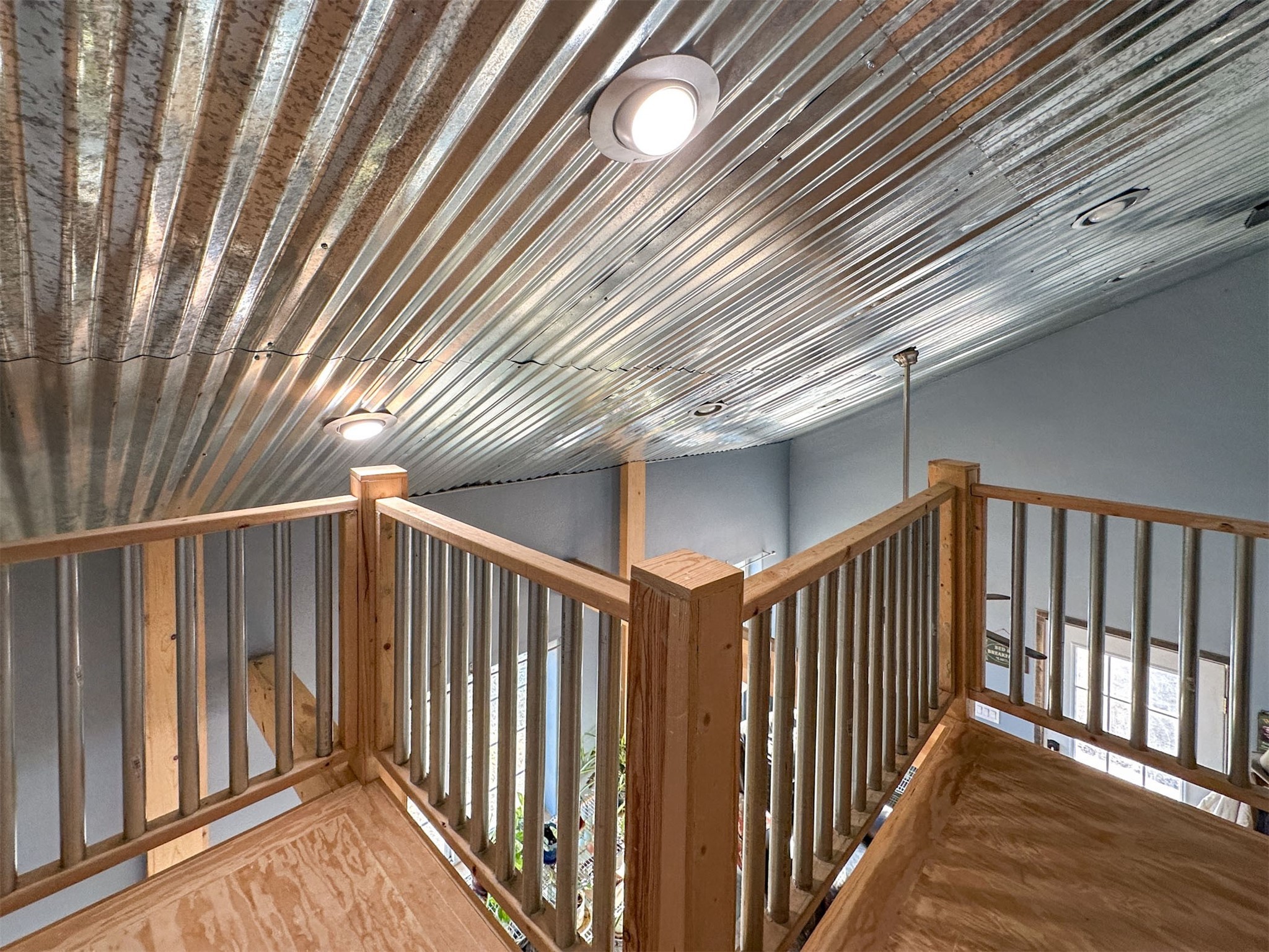 804 Crestwood Lane