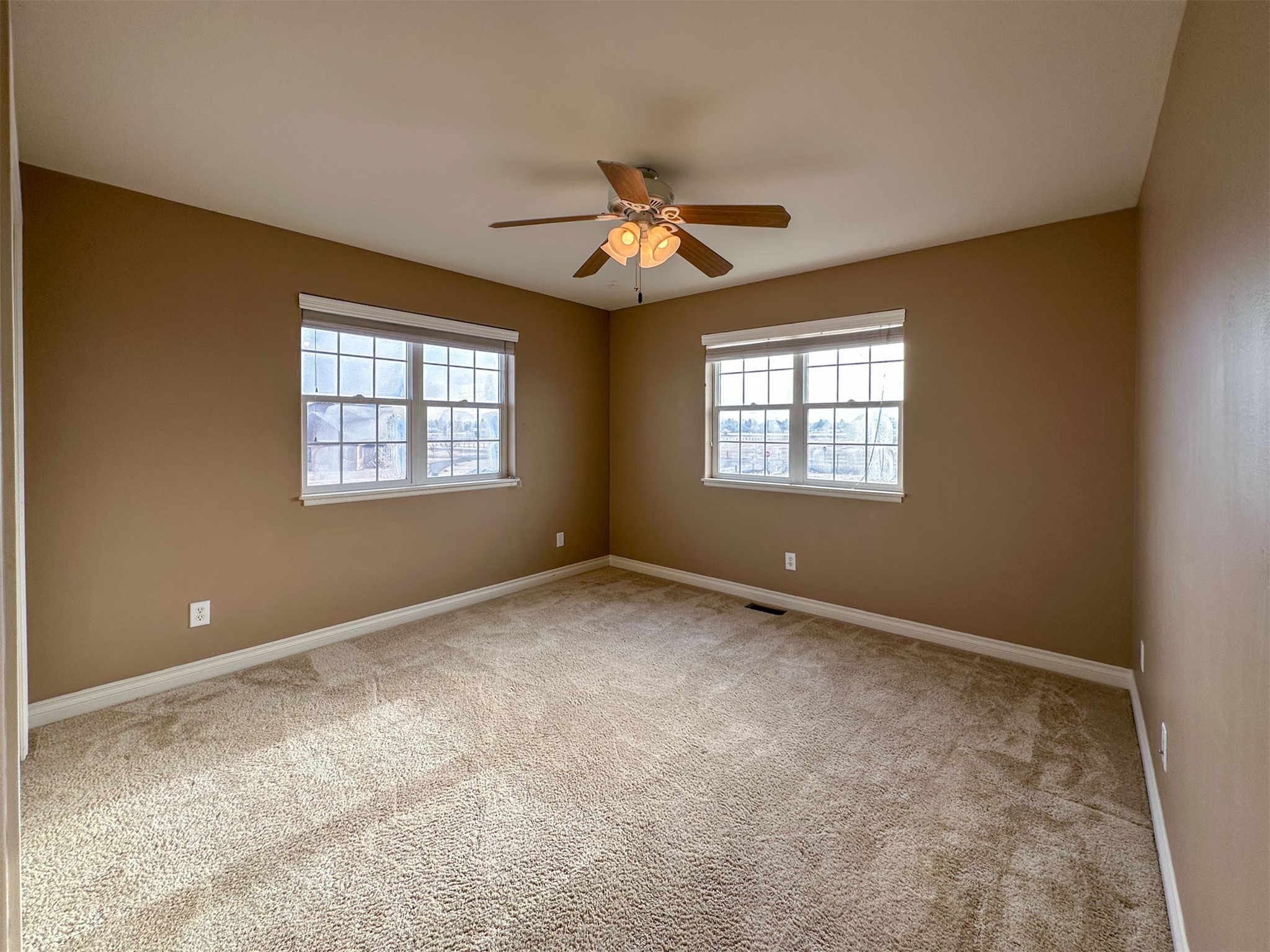 804 Crestwood Lane