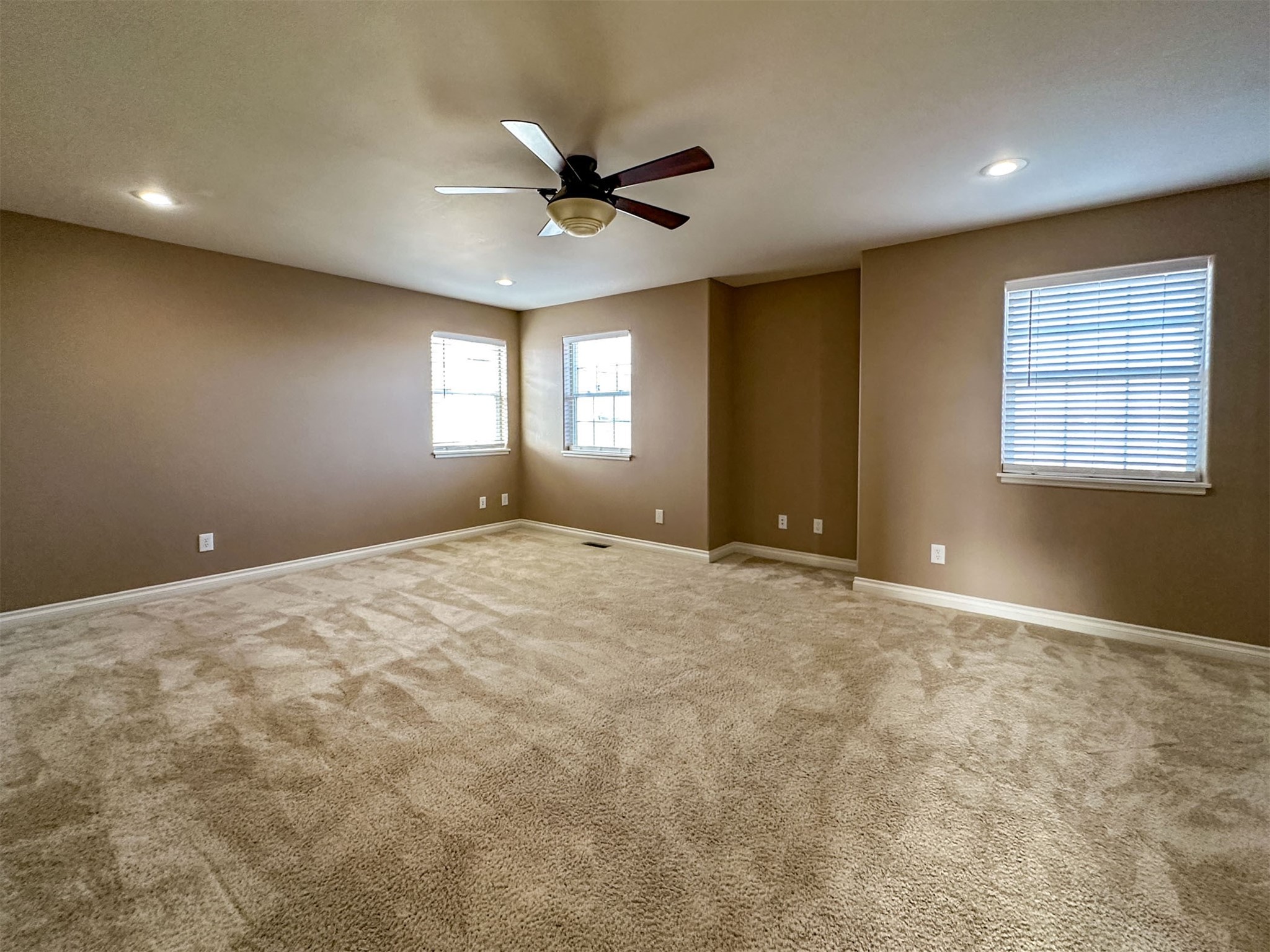 804 Crestwood Lane