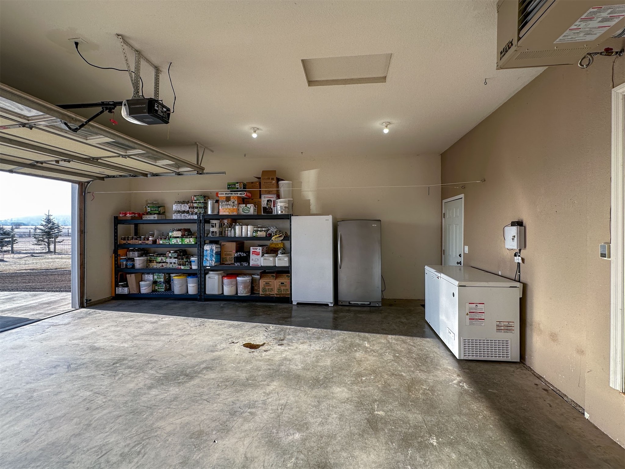 804 Crestwood Lane