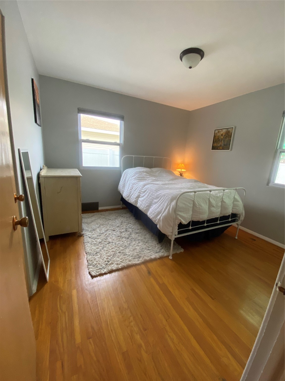 19 9th Avenue SW