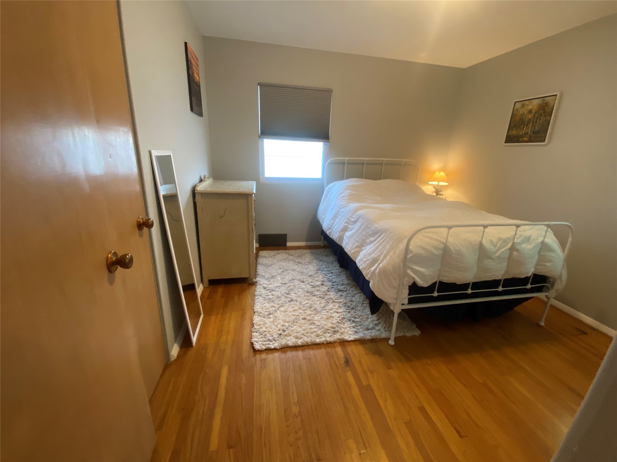 19 9th Avenue SW