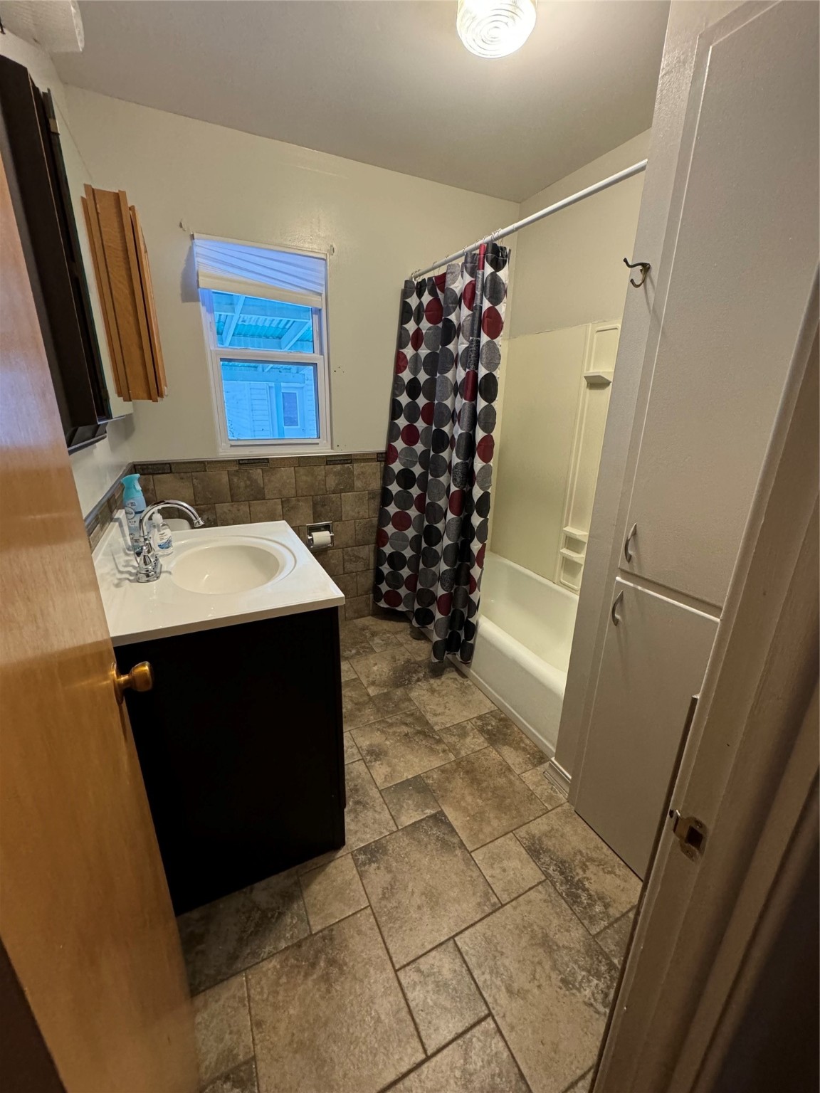 19 9th Avenue SW