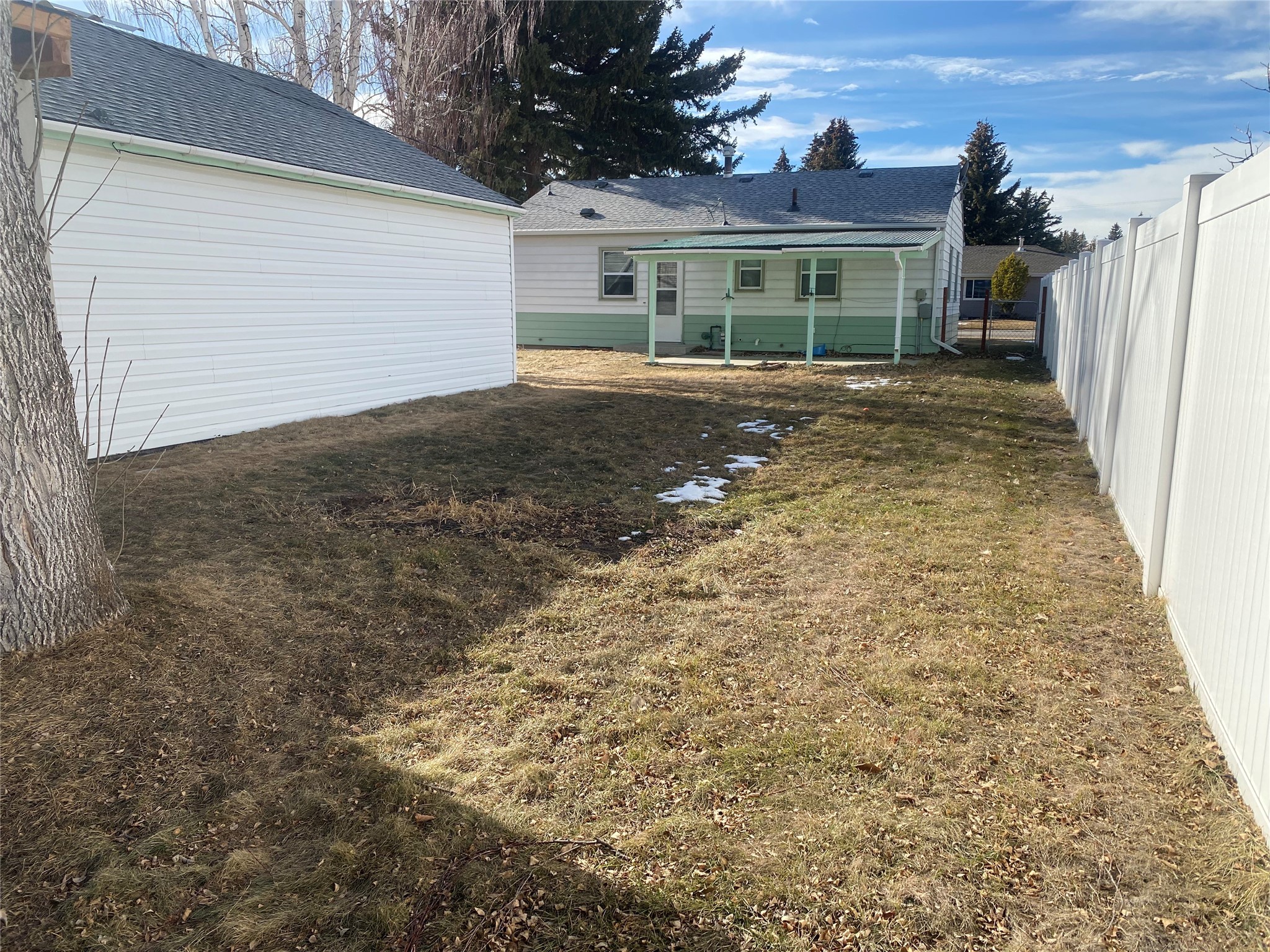 19 9th Avenue SW