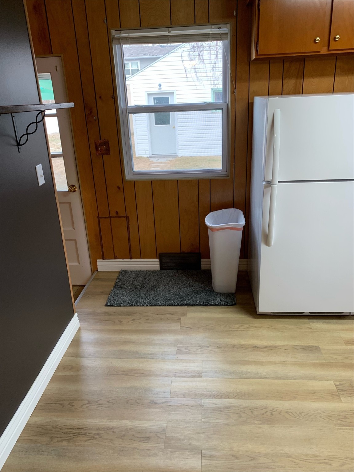 19 9th Avenue SW