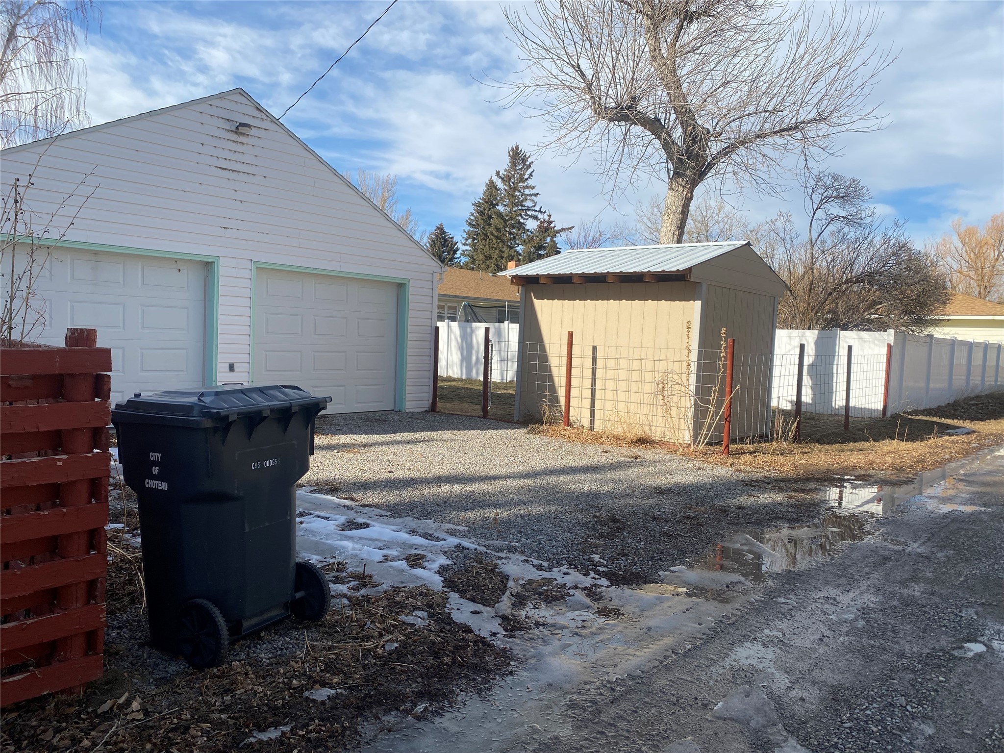 19 9th Avenue SW