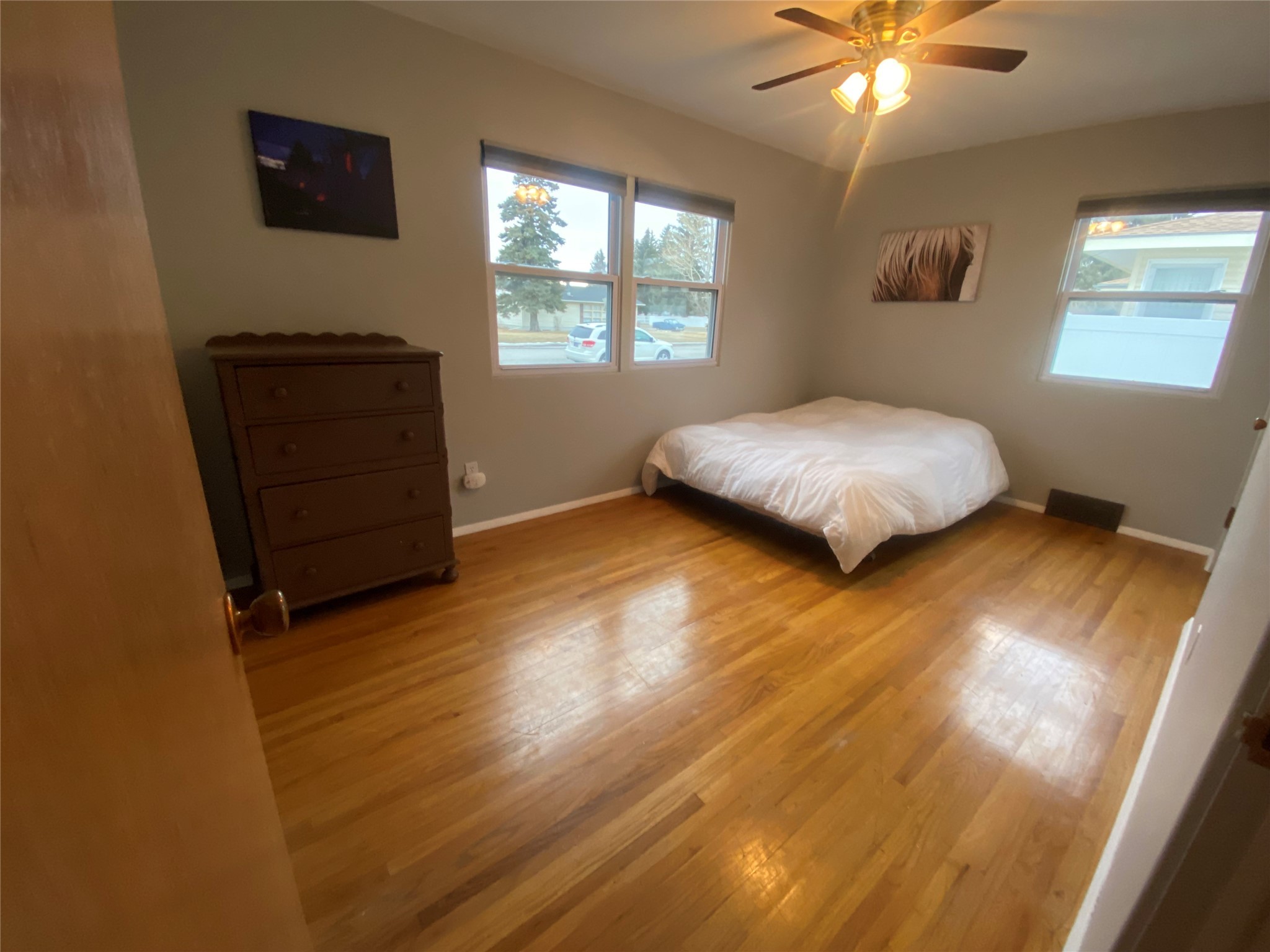 19 9th Avenue SW