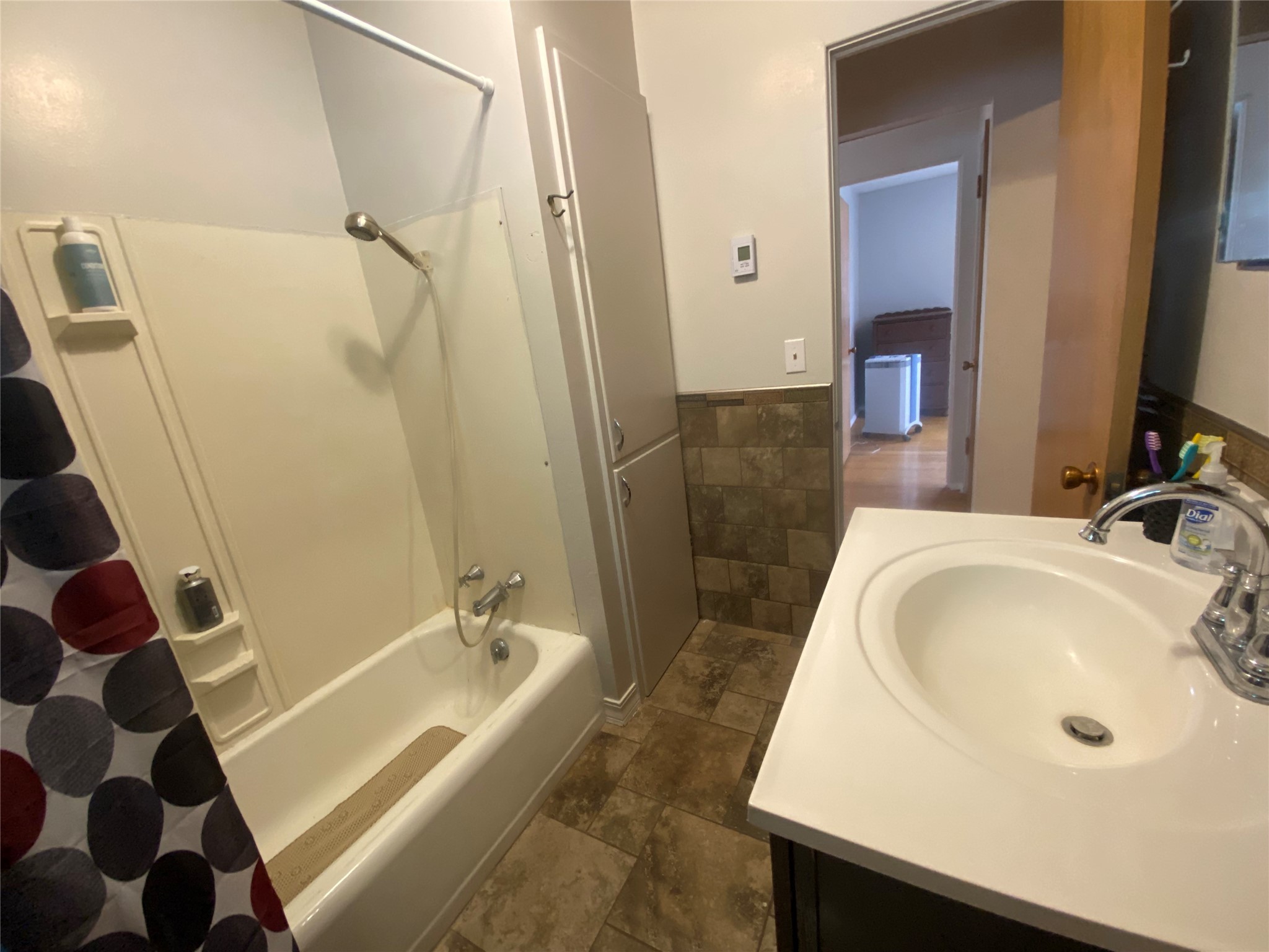 19 9th Avenue SW