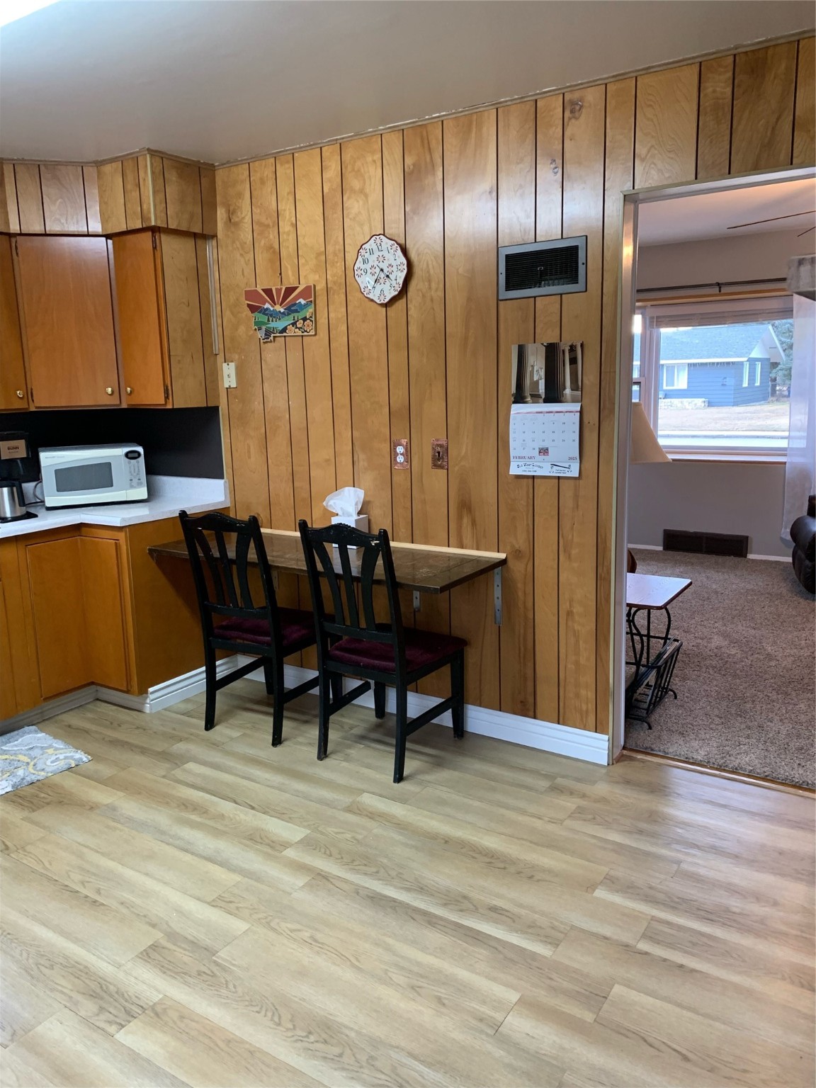 19 9th Avenue SW
