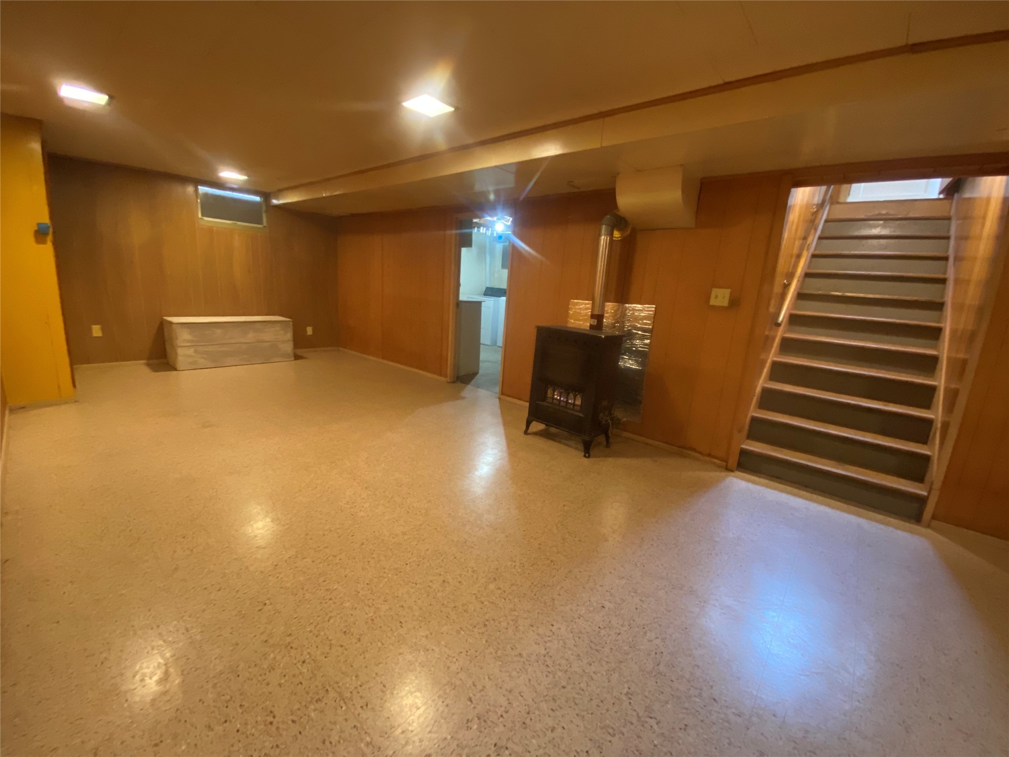 19 9th Avenue SW