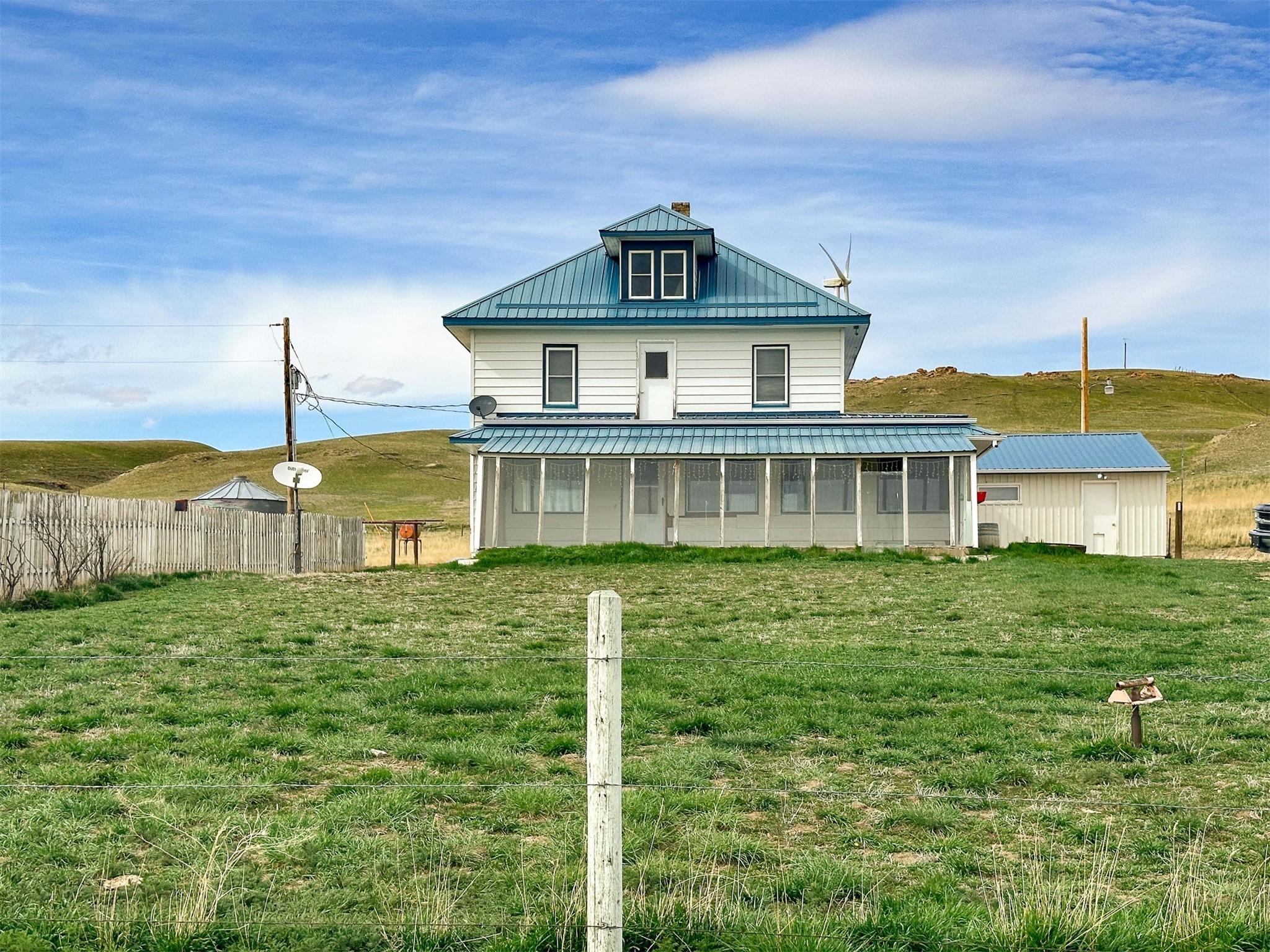 1013 Hjartarson Road