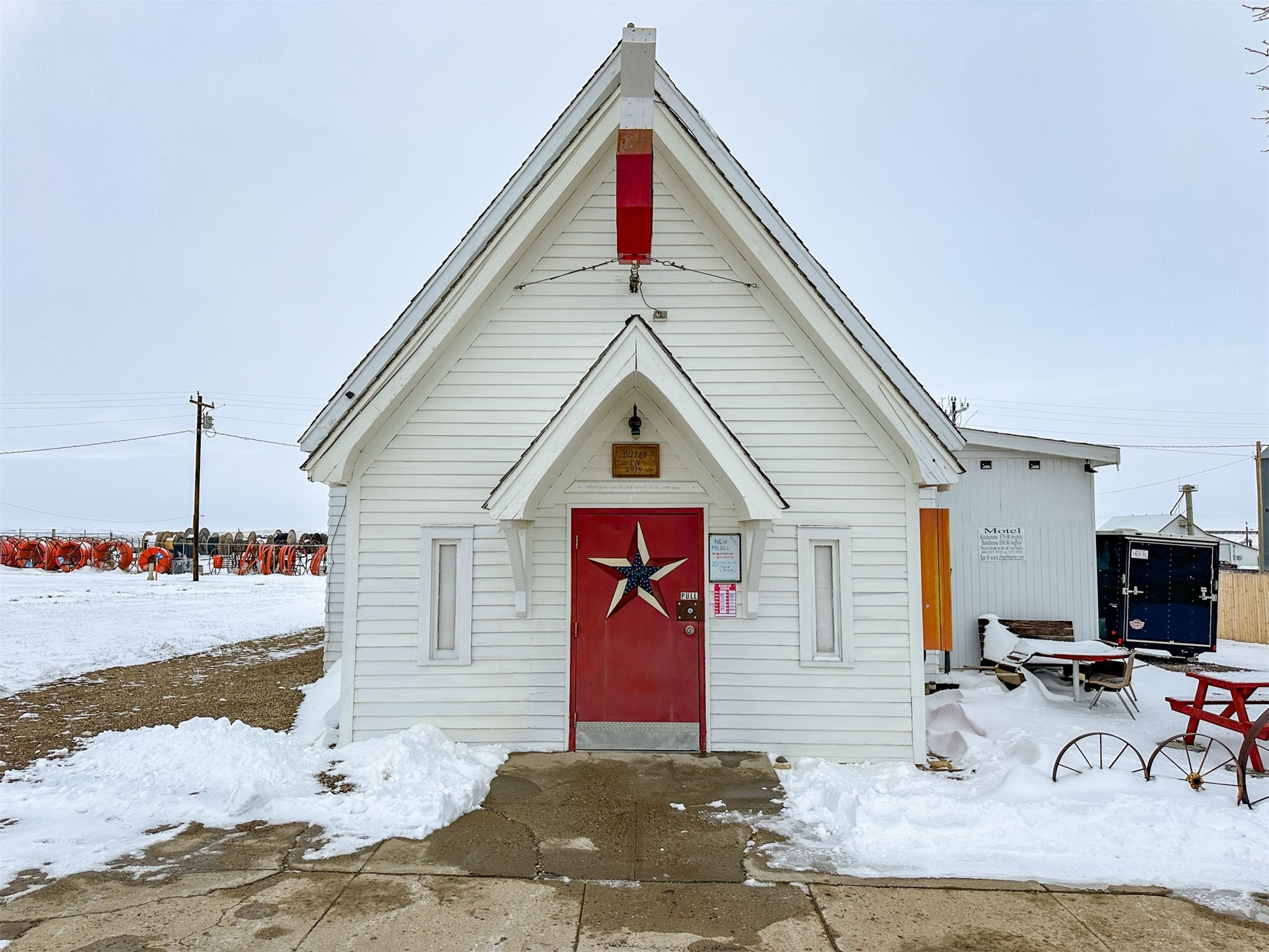 25 1st Street N