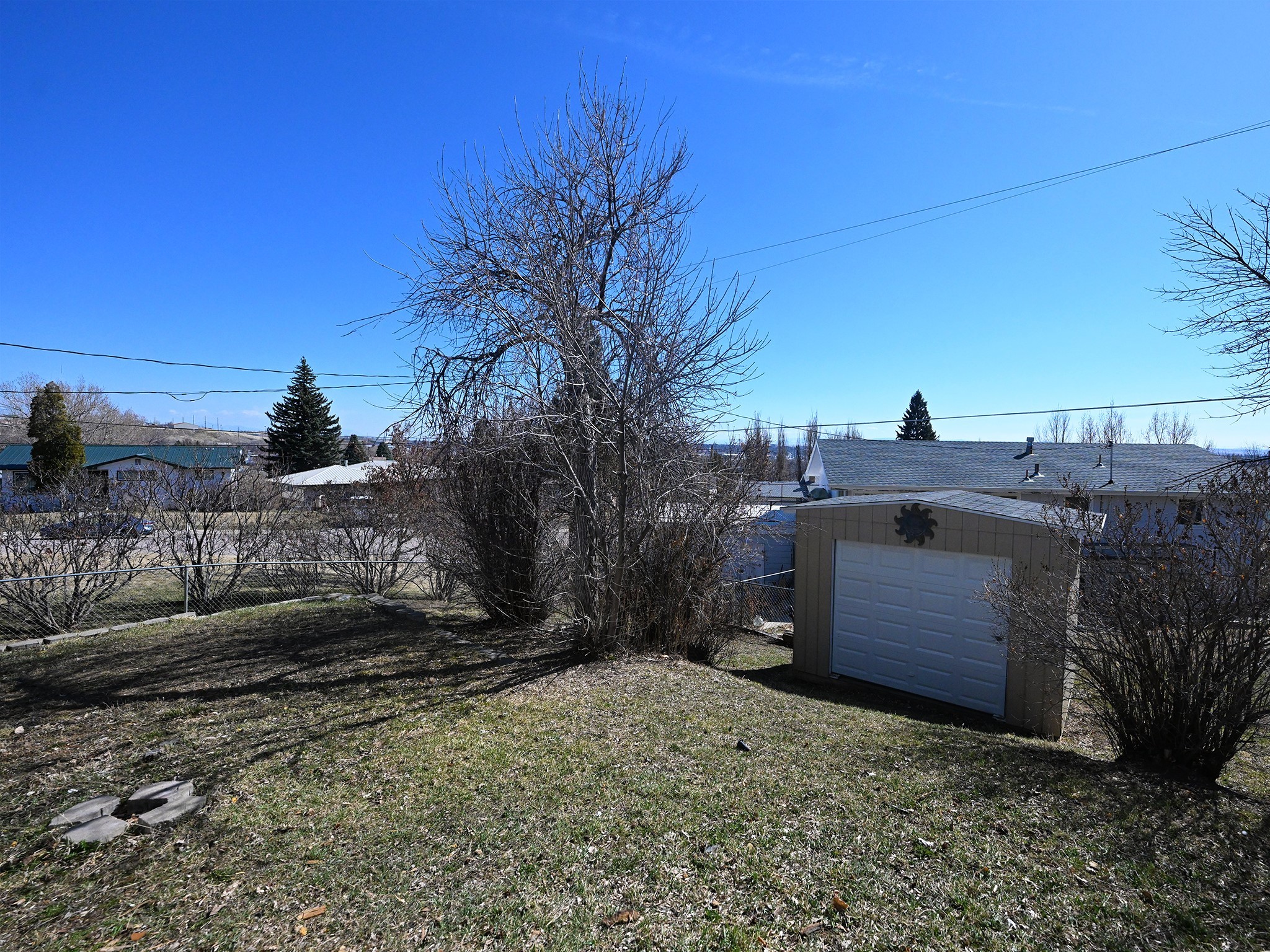 526 Skyline Drive NE