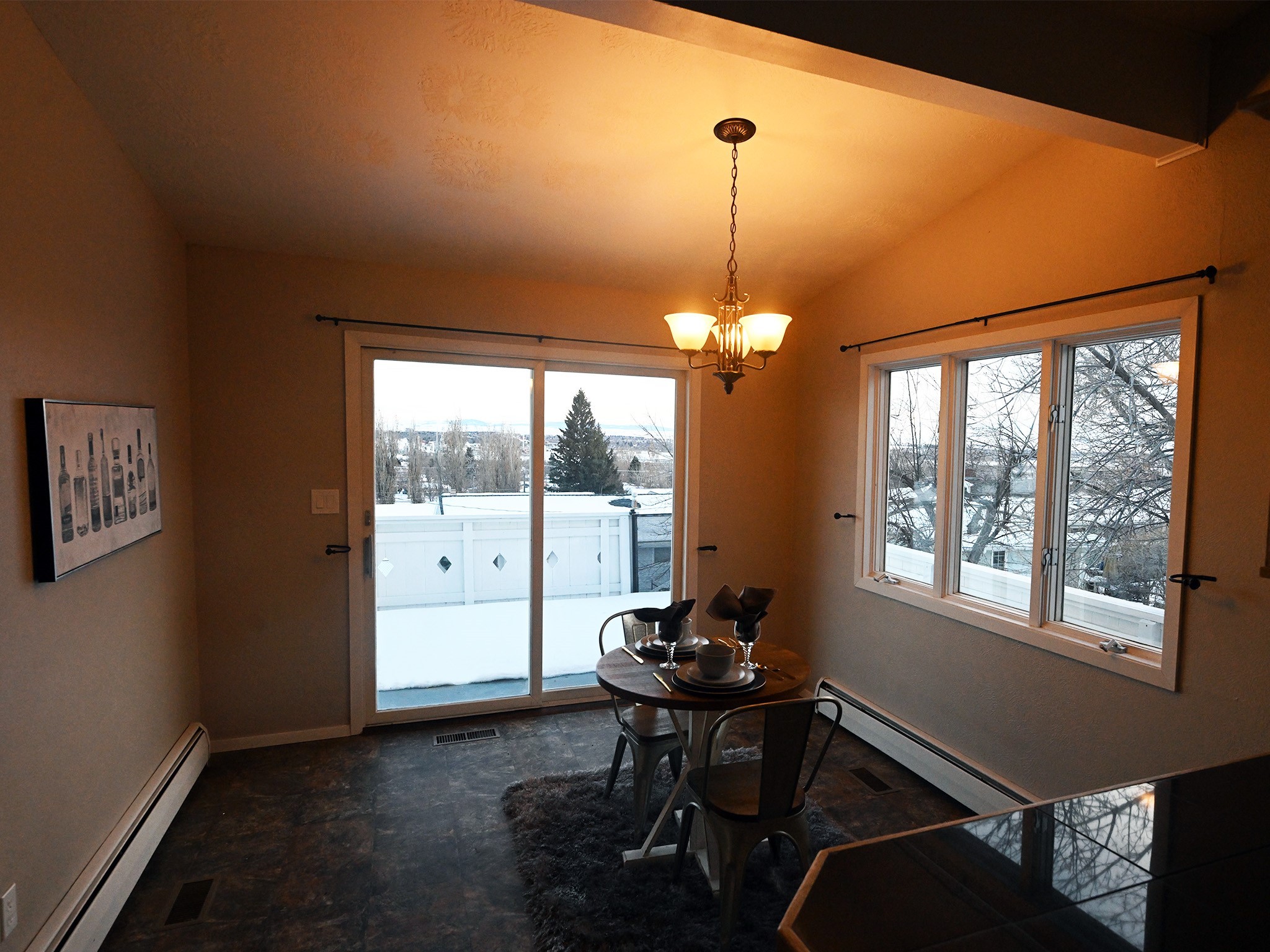 526 Skyline Drive NE