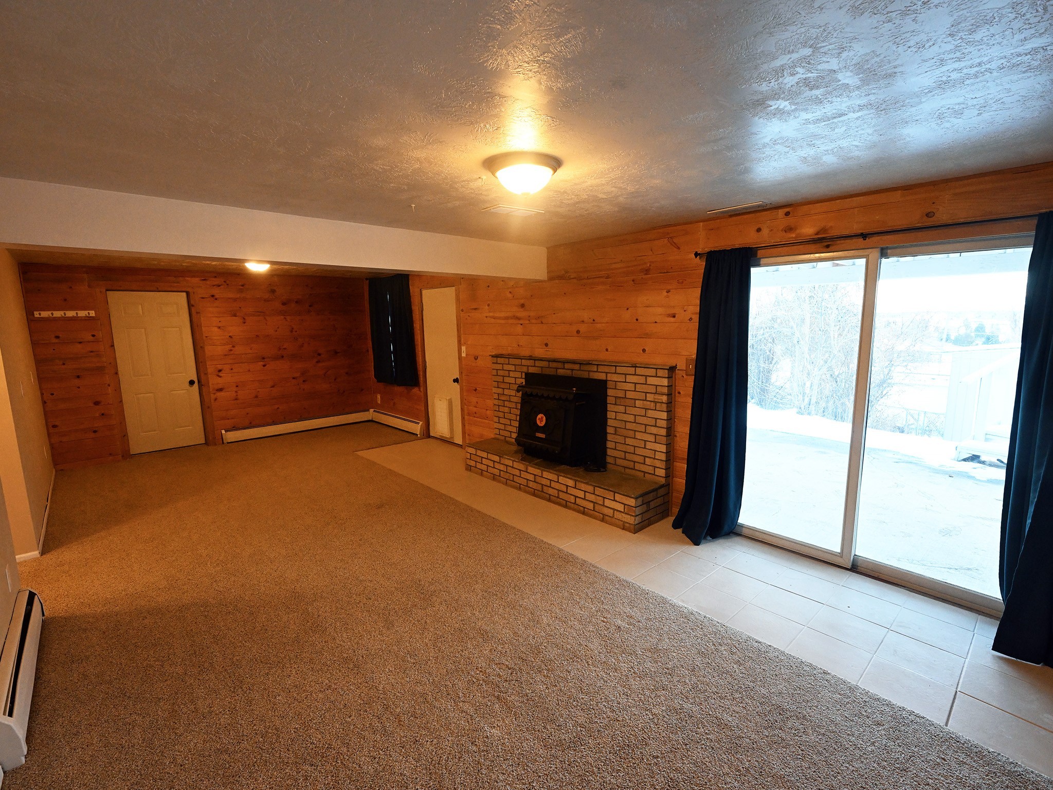 526 Skyline Drive NE
