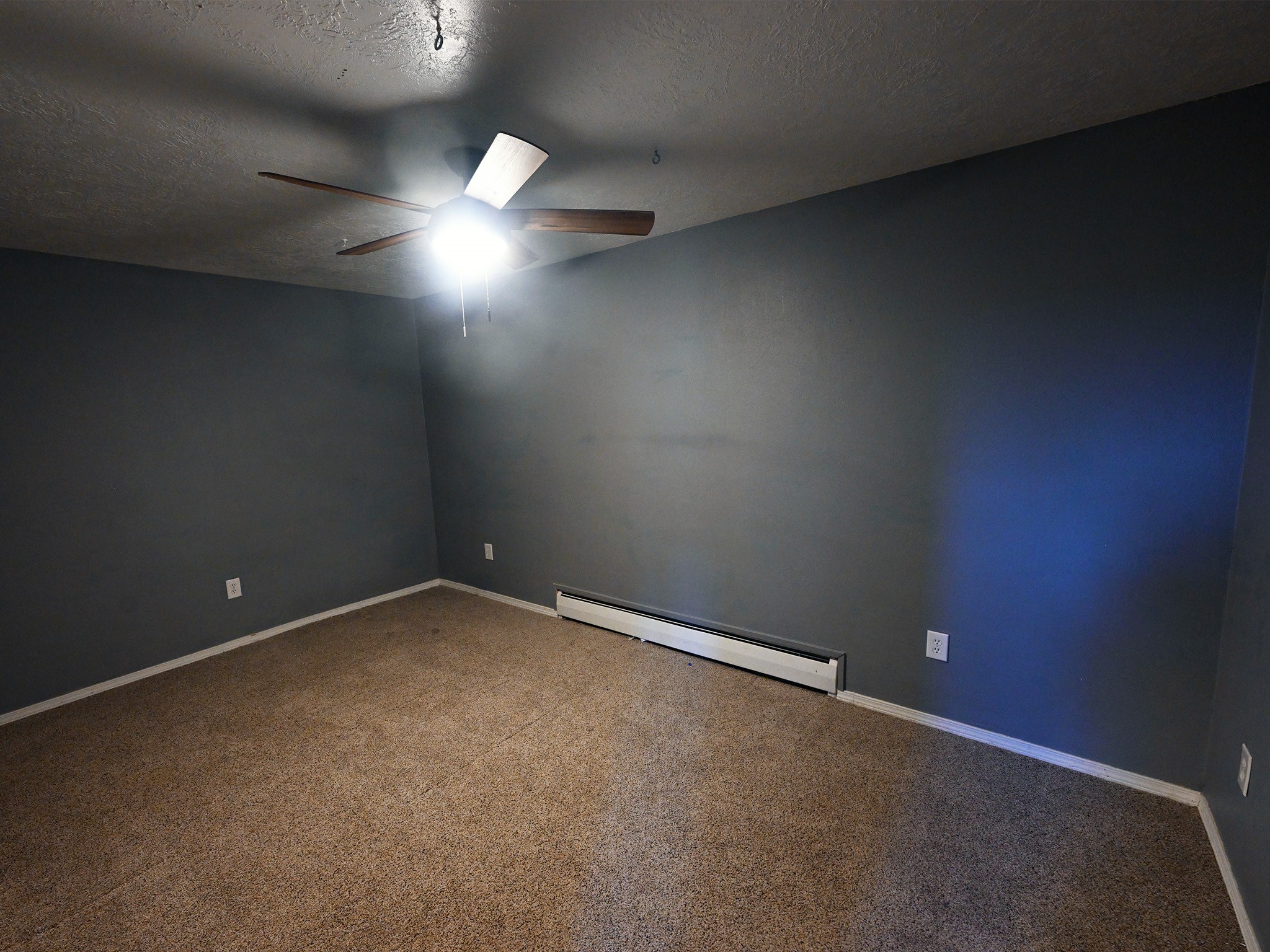526 Skyline Drive NE