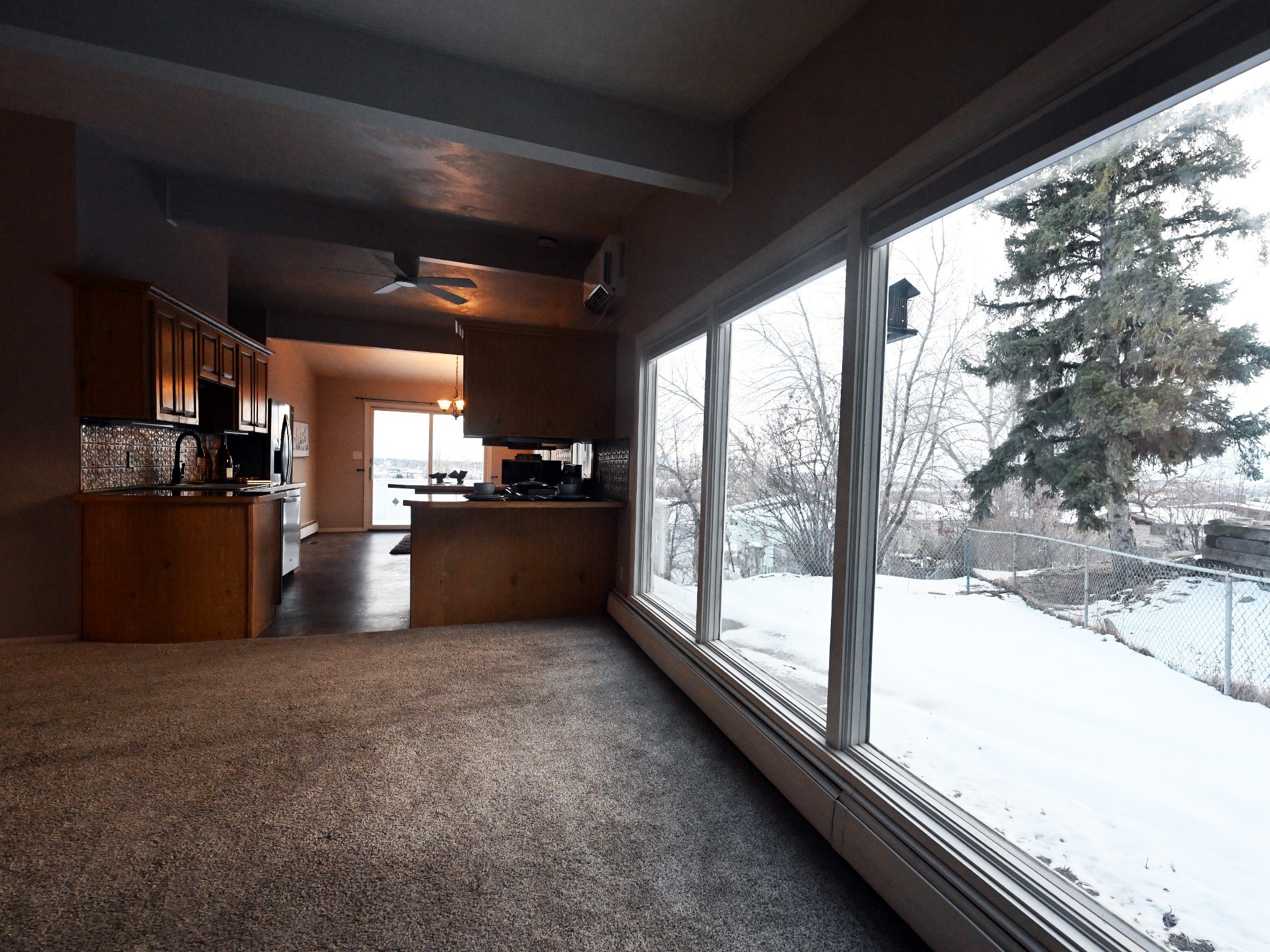 526 Skyline Drive NE