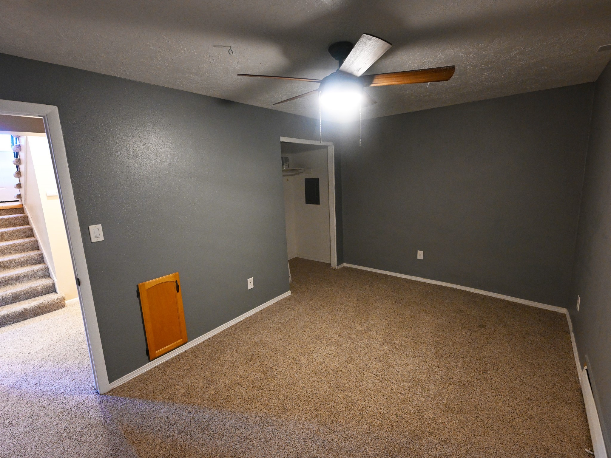 526 Skyline Drive NE