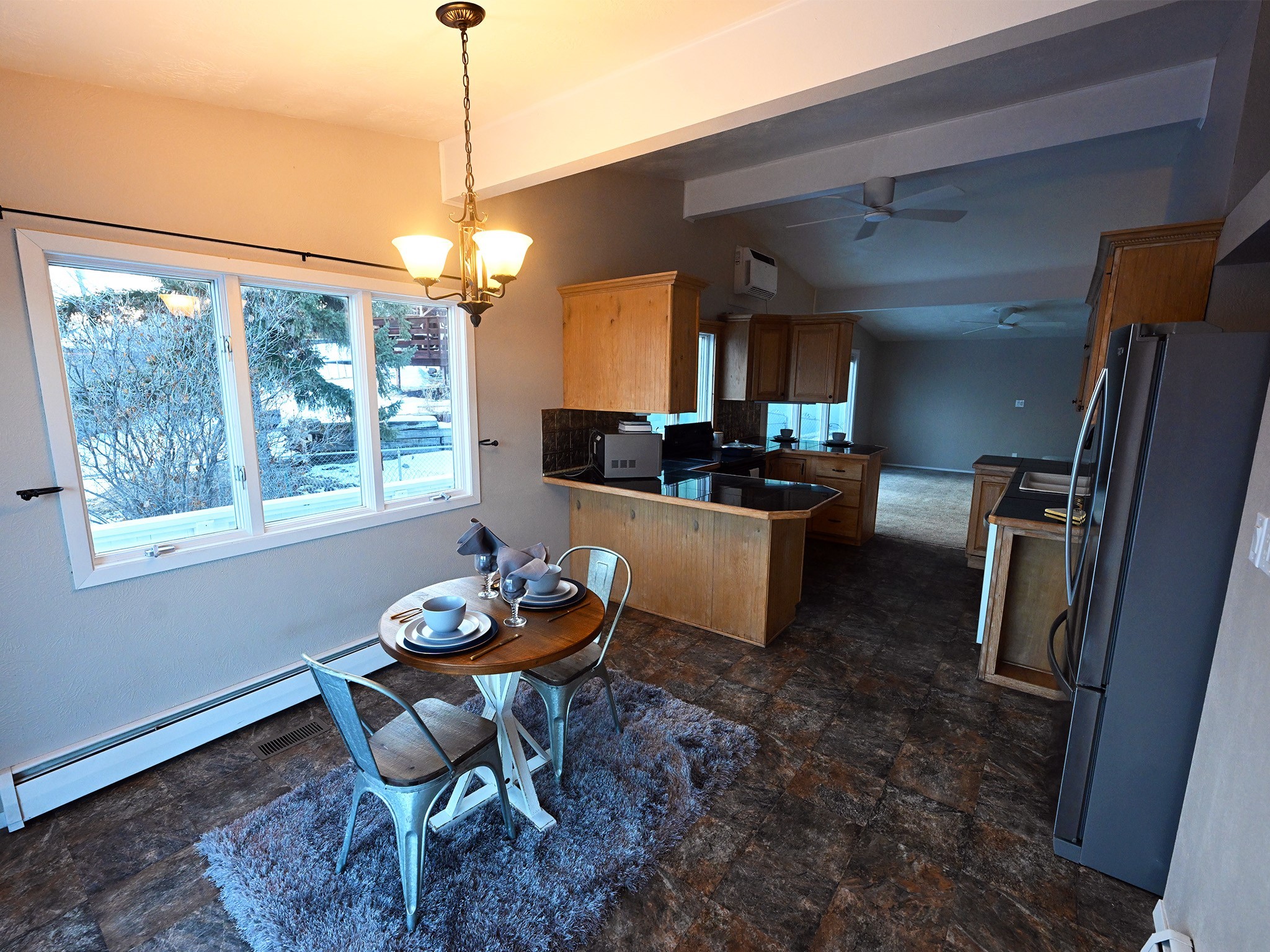 526 Skyline Drive NE