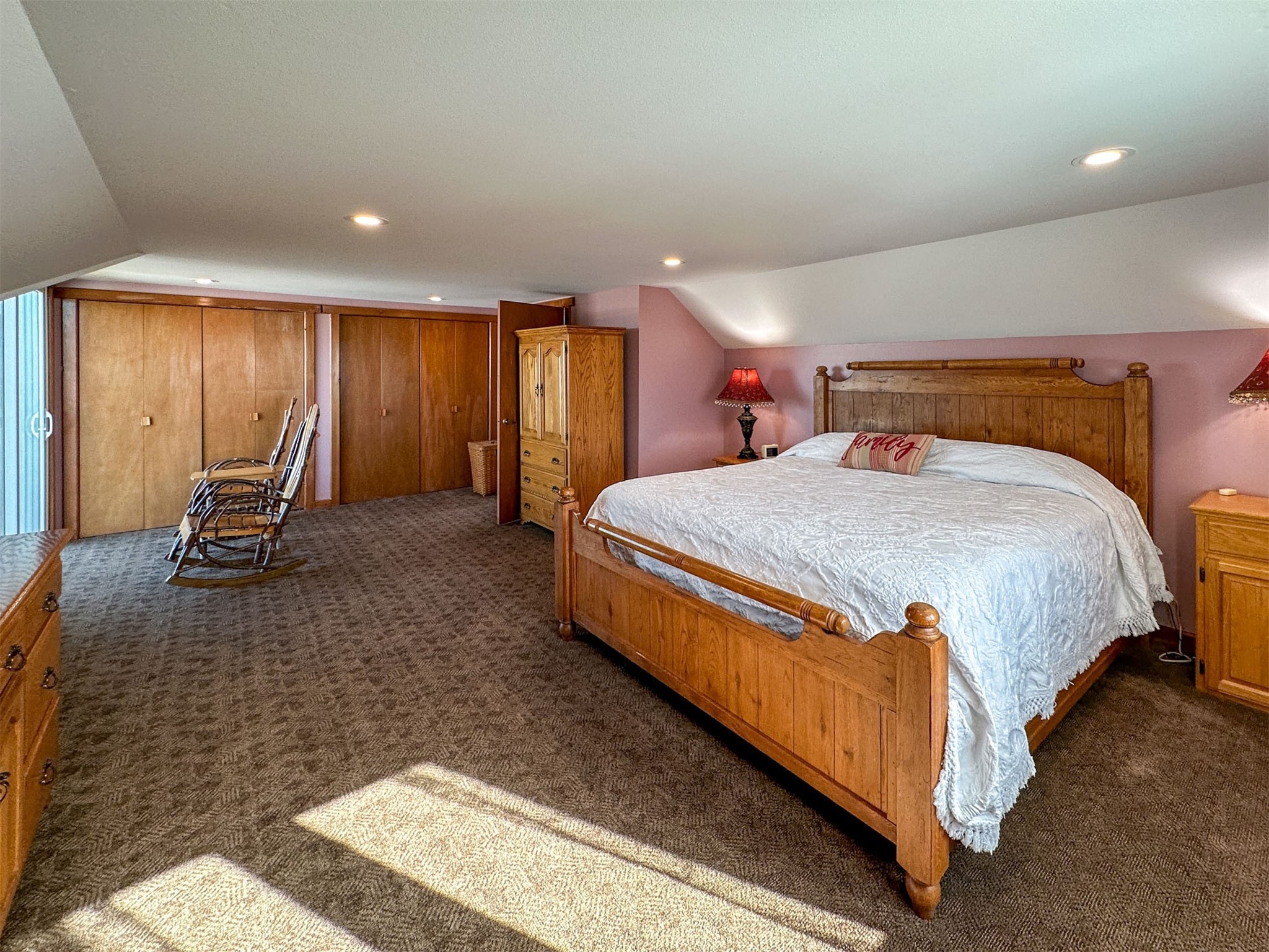 1061 20th Road NE