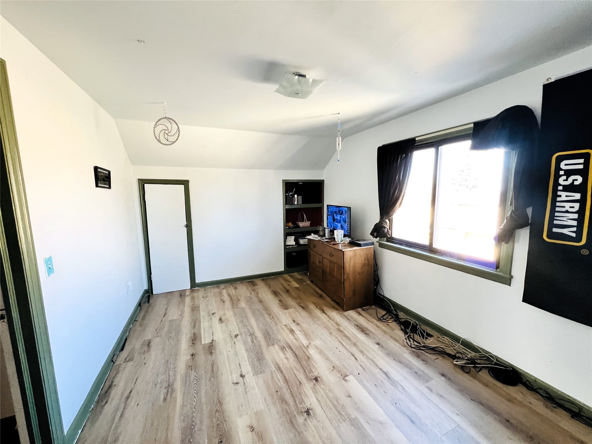 30 3rd Avenue SW