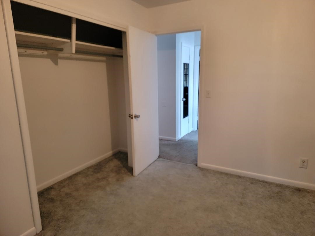 29 4th Avenue SW