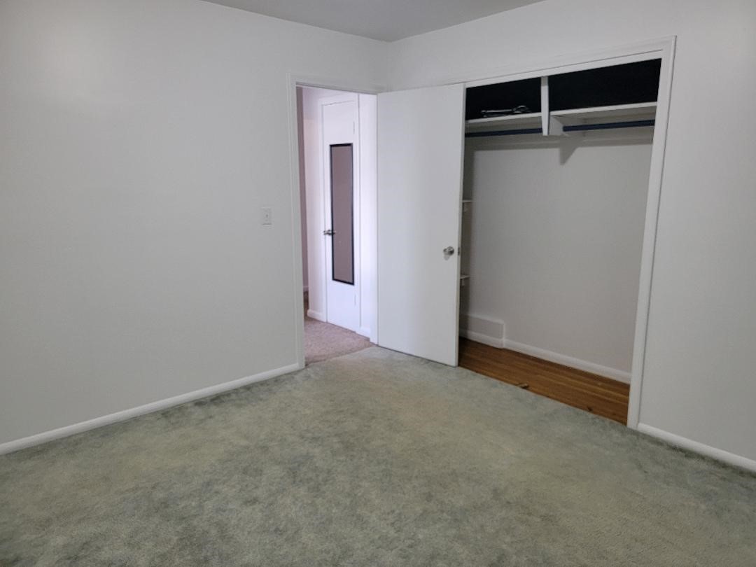 29 4th Avenue SW