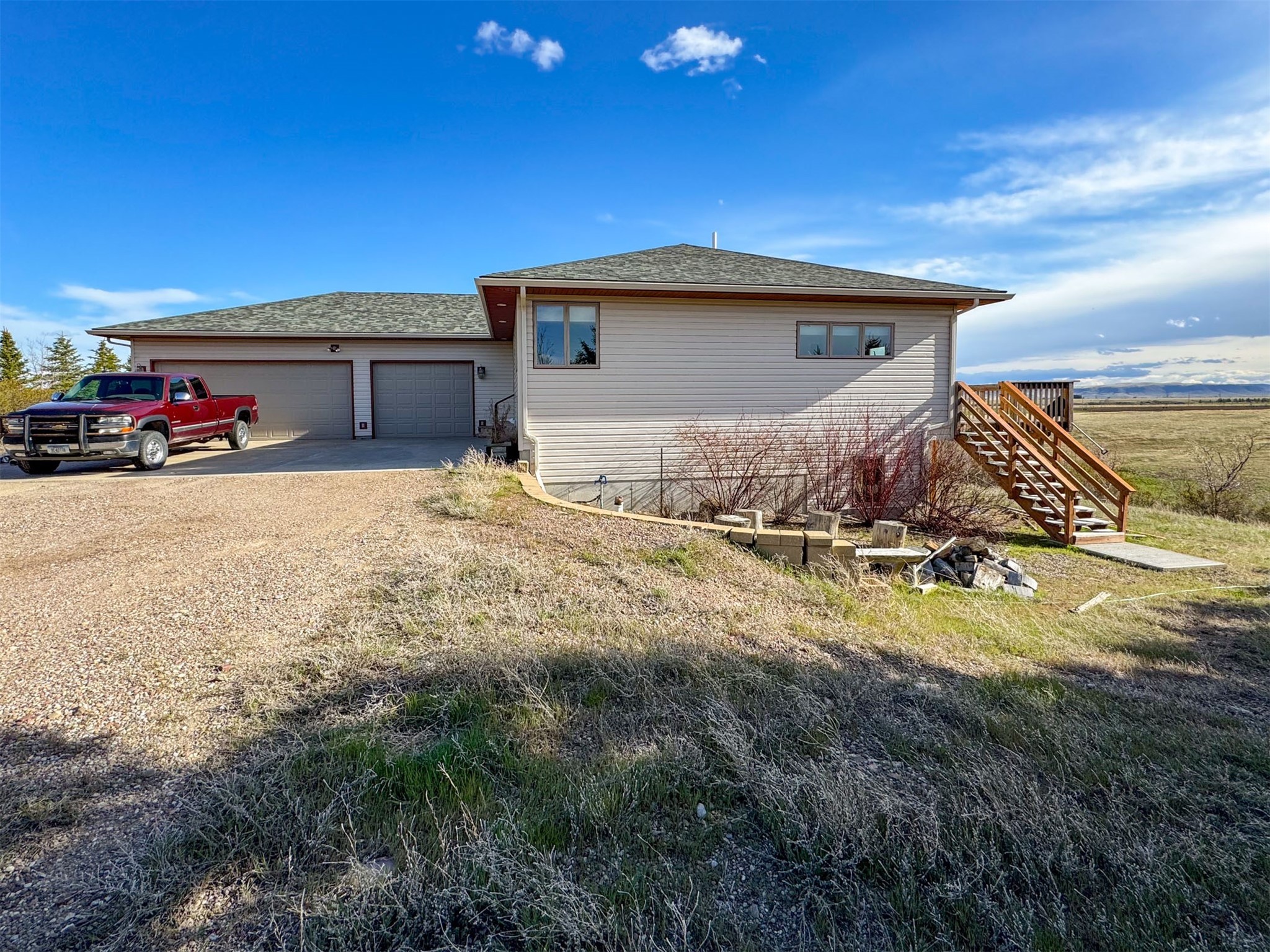 64 Deerfoot Trail