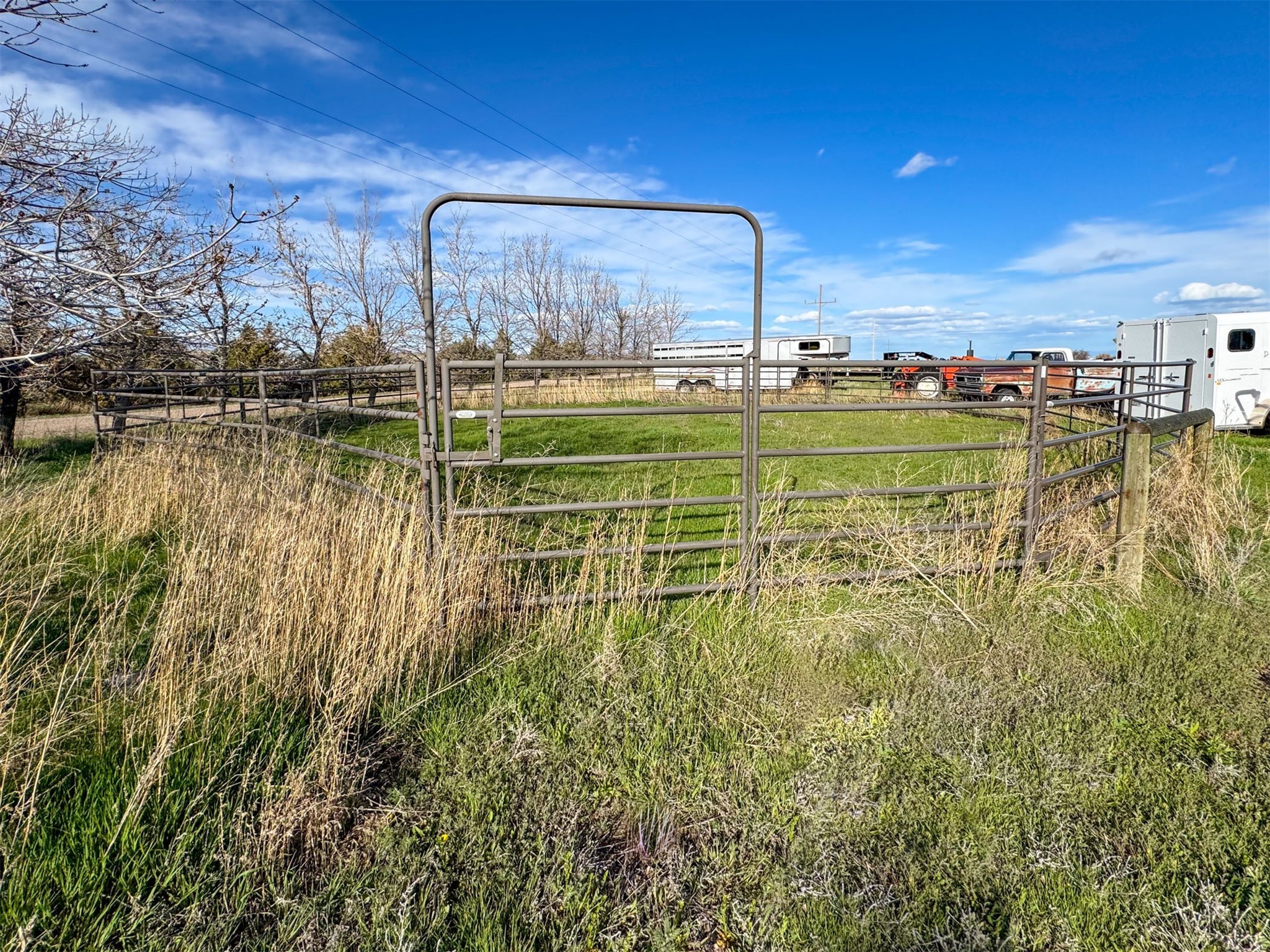 64 Deerfoot Trail