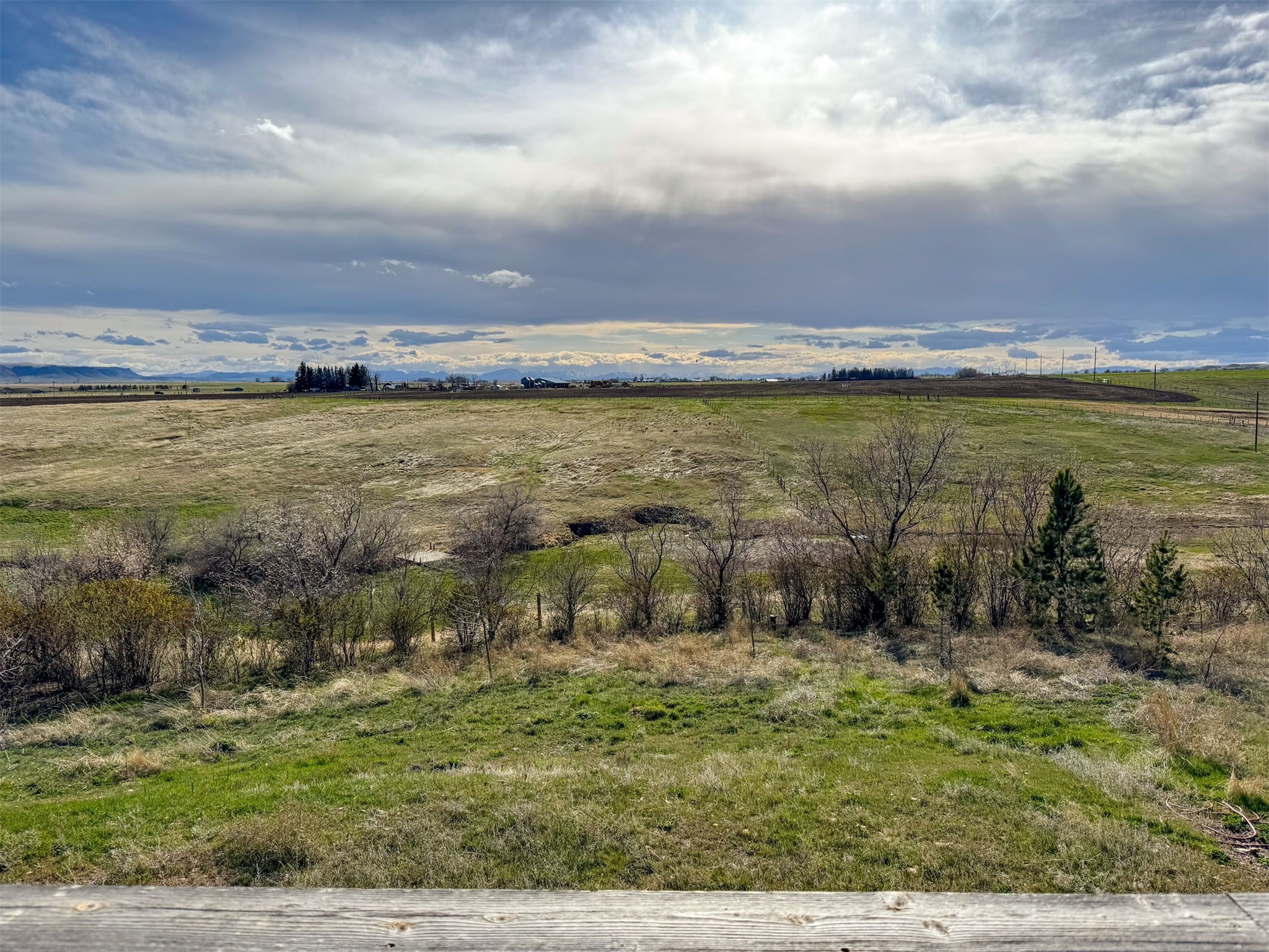 64 Deerfoot Trail
